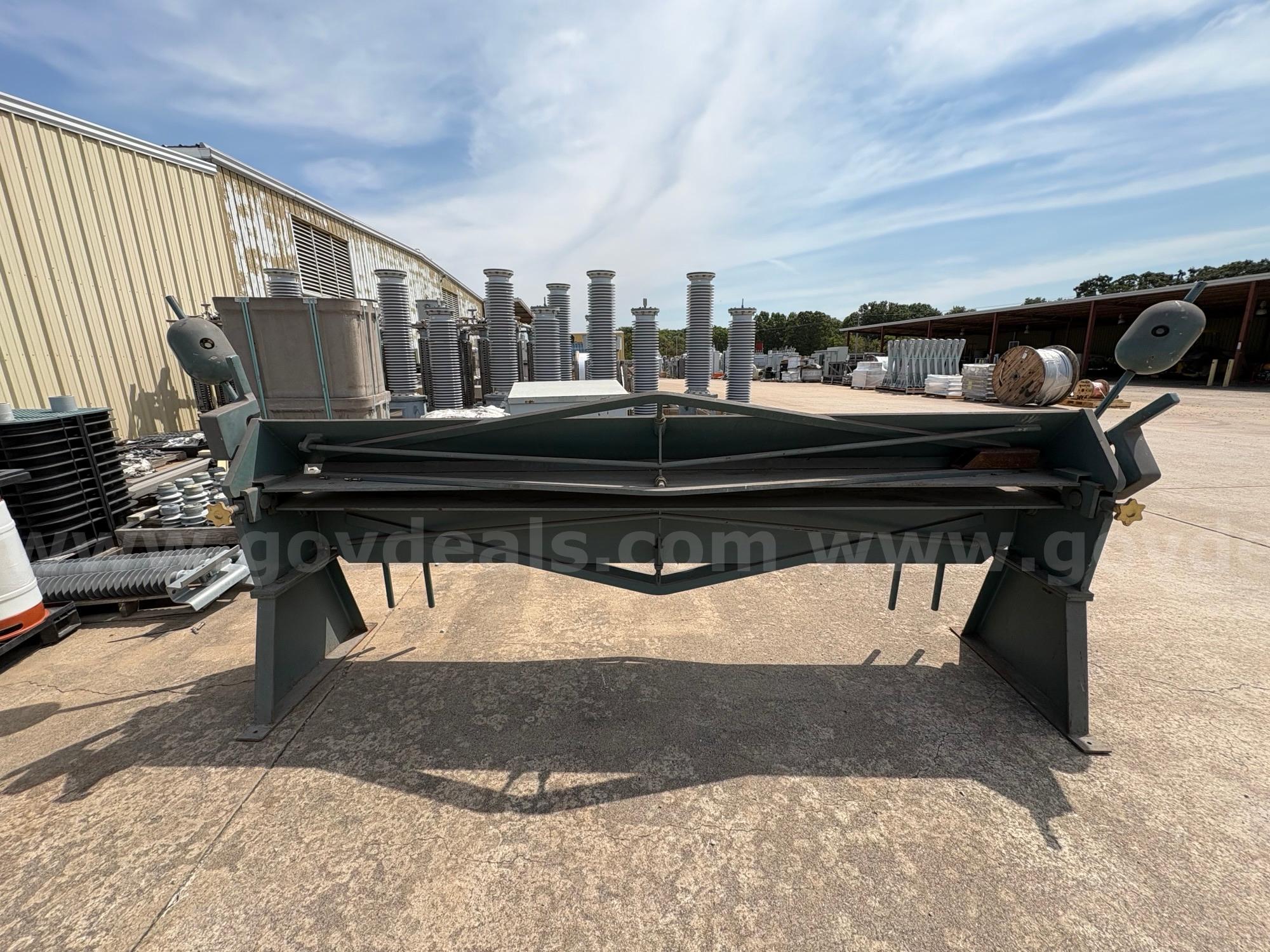 Metal Brake and Band Saw   Government Surplus Auction - Photo #2