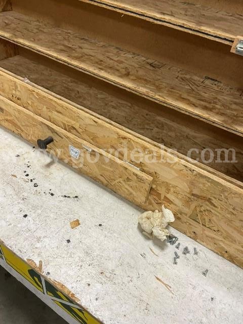 Custom Made Work Bench   Government Surplus Auction - Photo #4