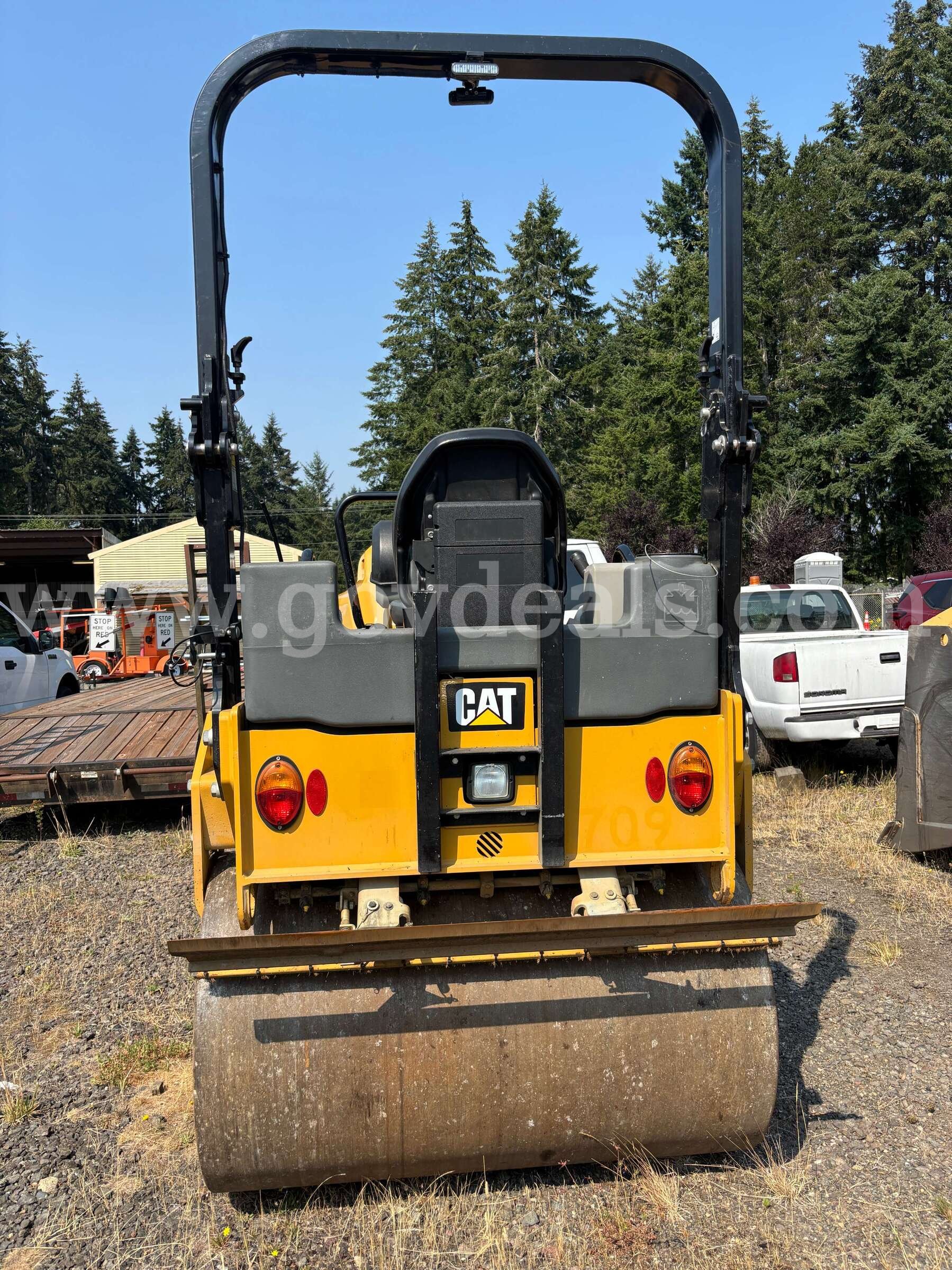 2020 CAT CB34B *LOW HOURS* Caterpillar CB34B Government Surplus Auction - Photo #5