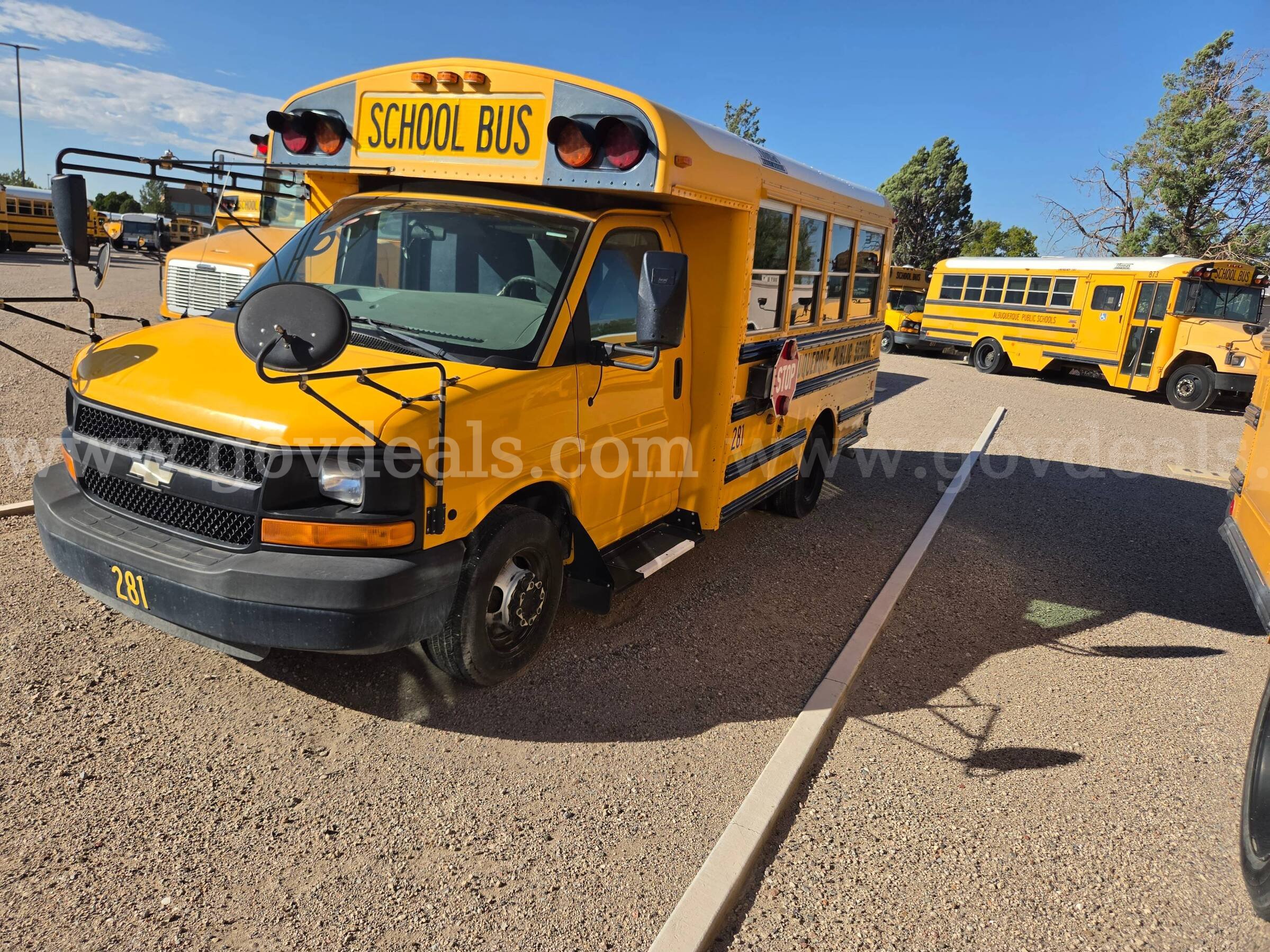 2009 Chevrolet Express School Bus Chevrolet Express Government Surplus Auction - Photo #2