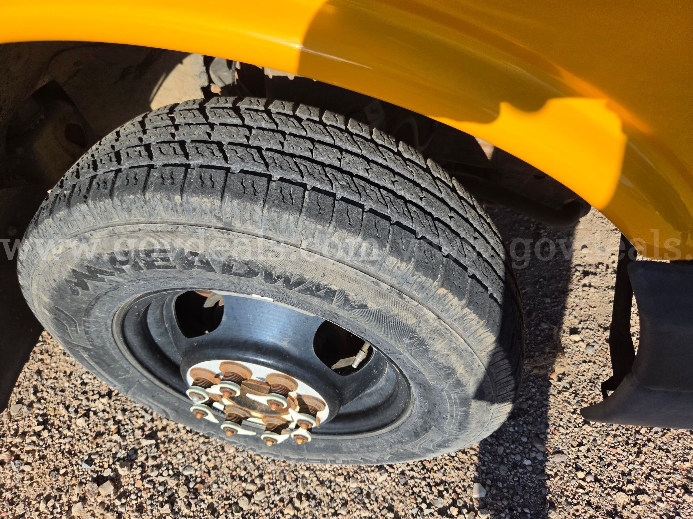 2004 Chevrolet Express School Bus Chevrolet Express Government Surplus Auction - Photo #6