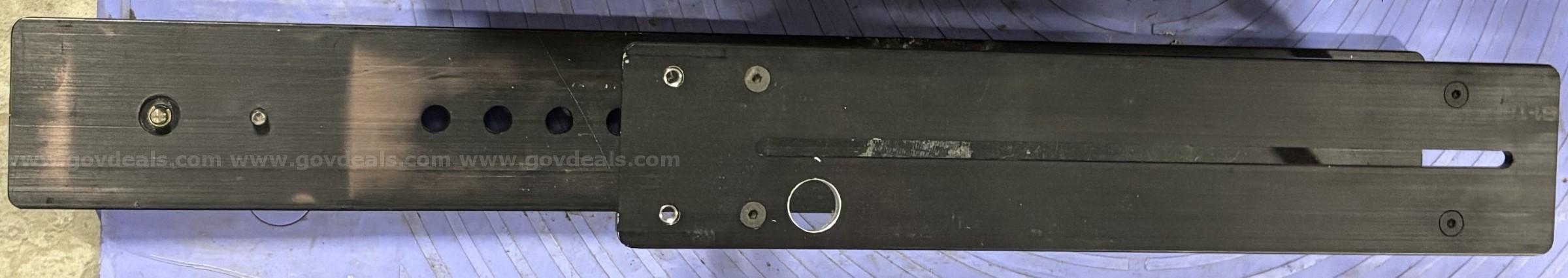 HDMI Teleprompter Monitors   Government Surplus Auction - Photo #3