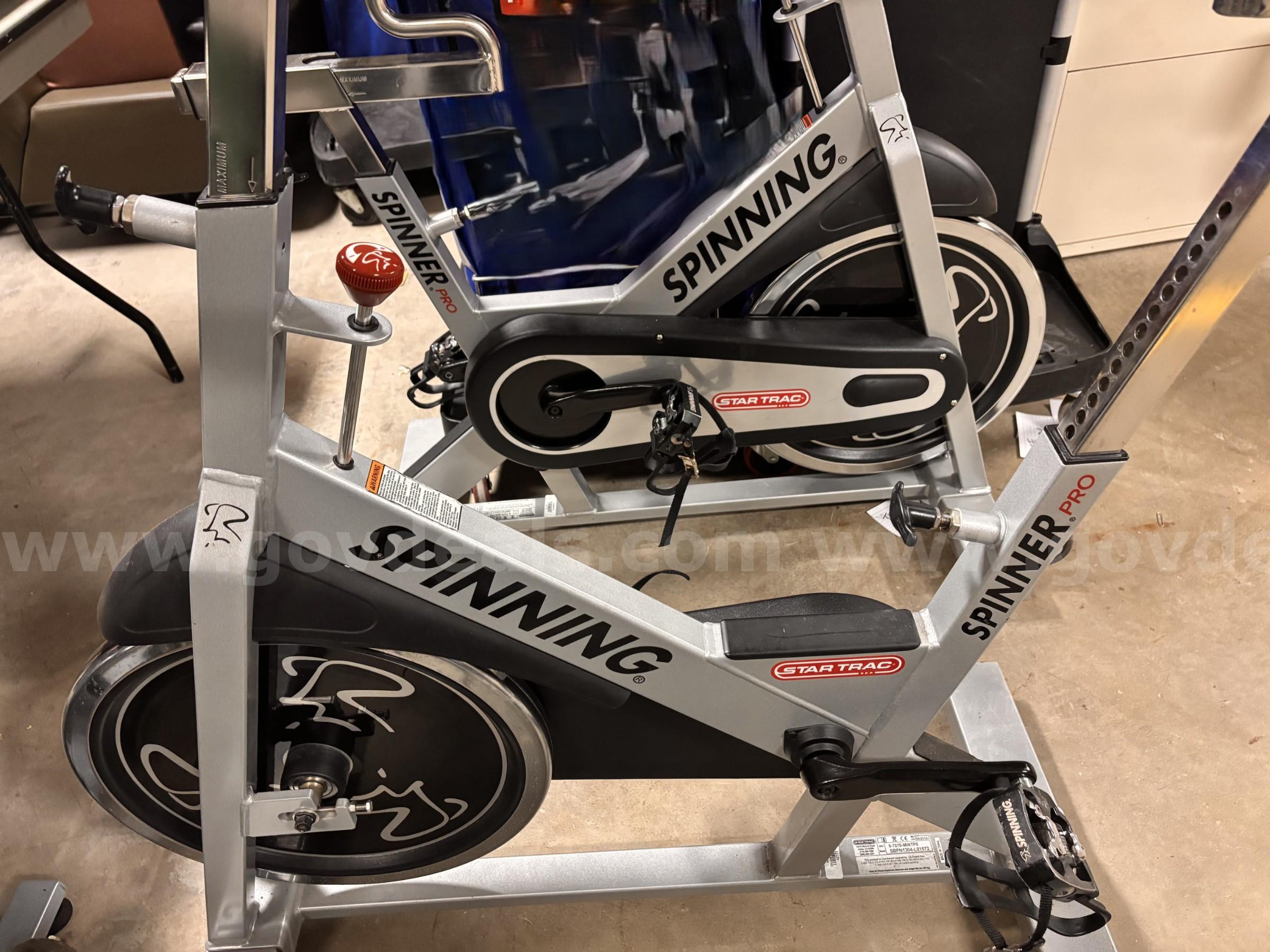 Star Trac Spinner Pro Exercise Bikes (2)   Government Surplus Auction - Photo #2