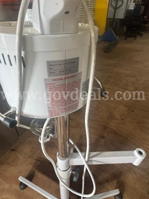 Facial Steamer   Government Surplus Auction - Photo #2