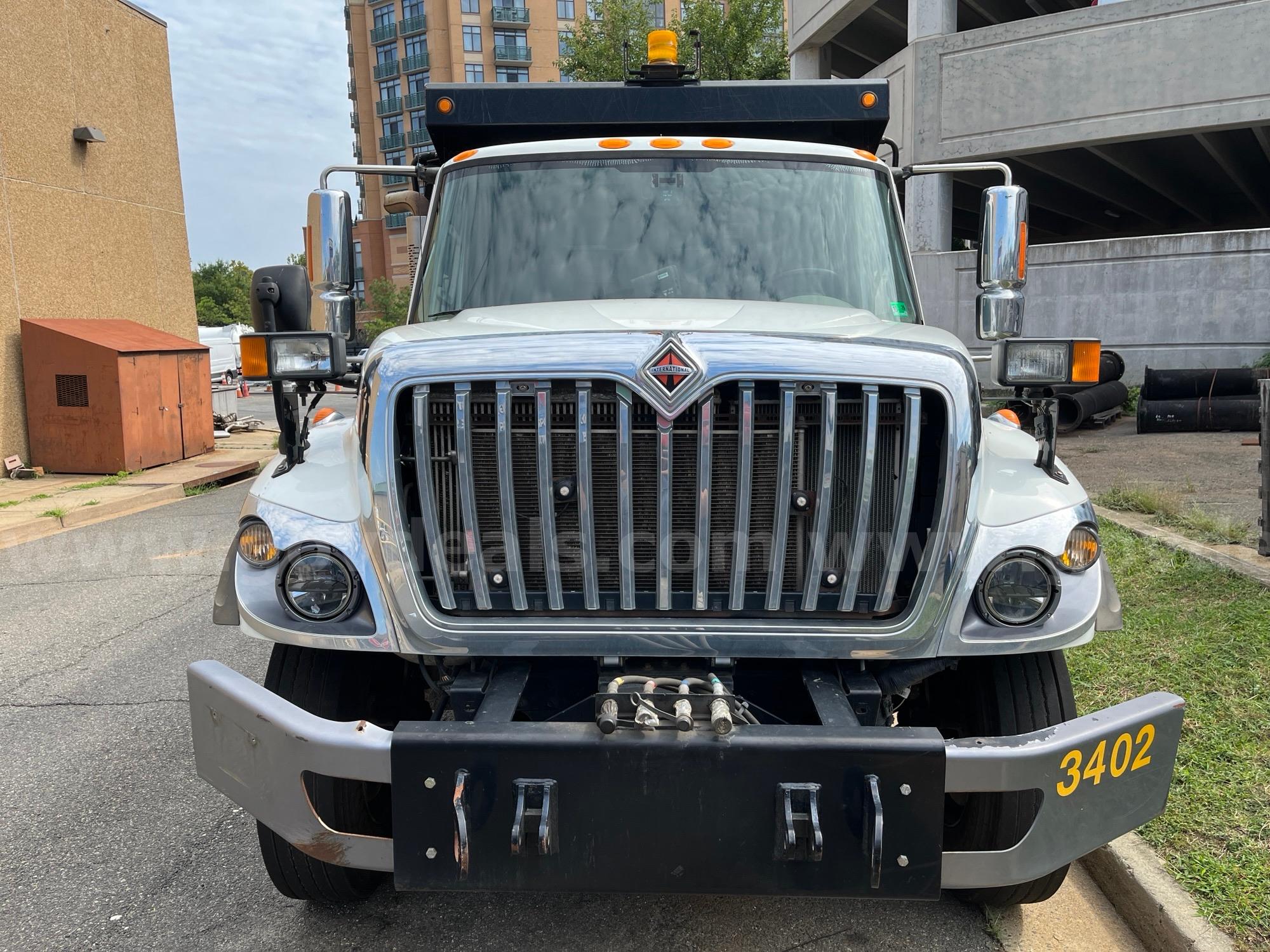 2015 International 7300 SFA 4x2 International 7300 Government Surplus Auction - Photo #2