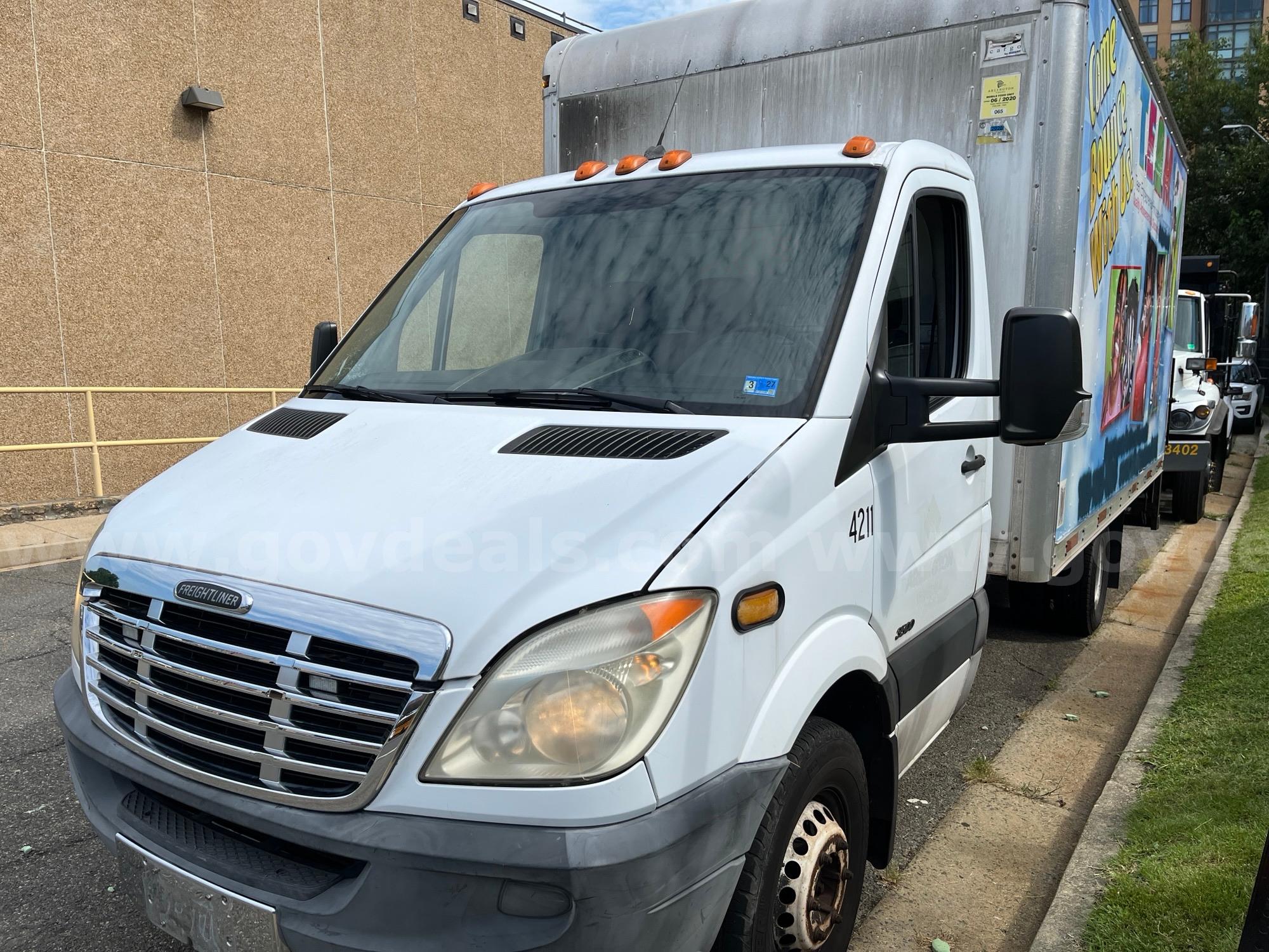 2012 Freightliner Sprinter Box Truck