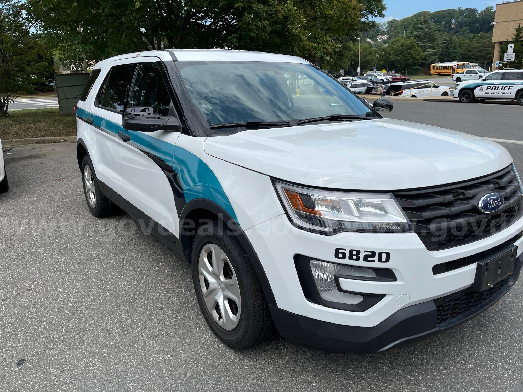 2018 Ford Explorer - Interceptor Utility Ford Explorer Government Surplus Auction - Photo #2