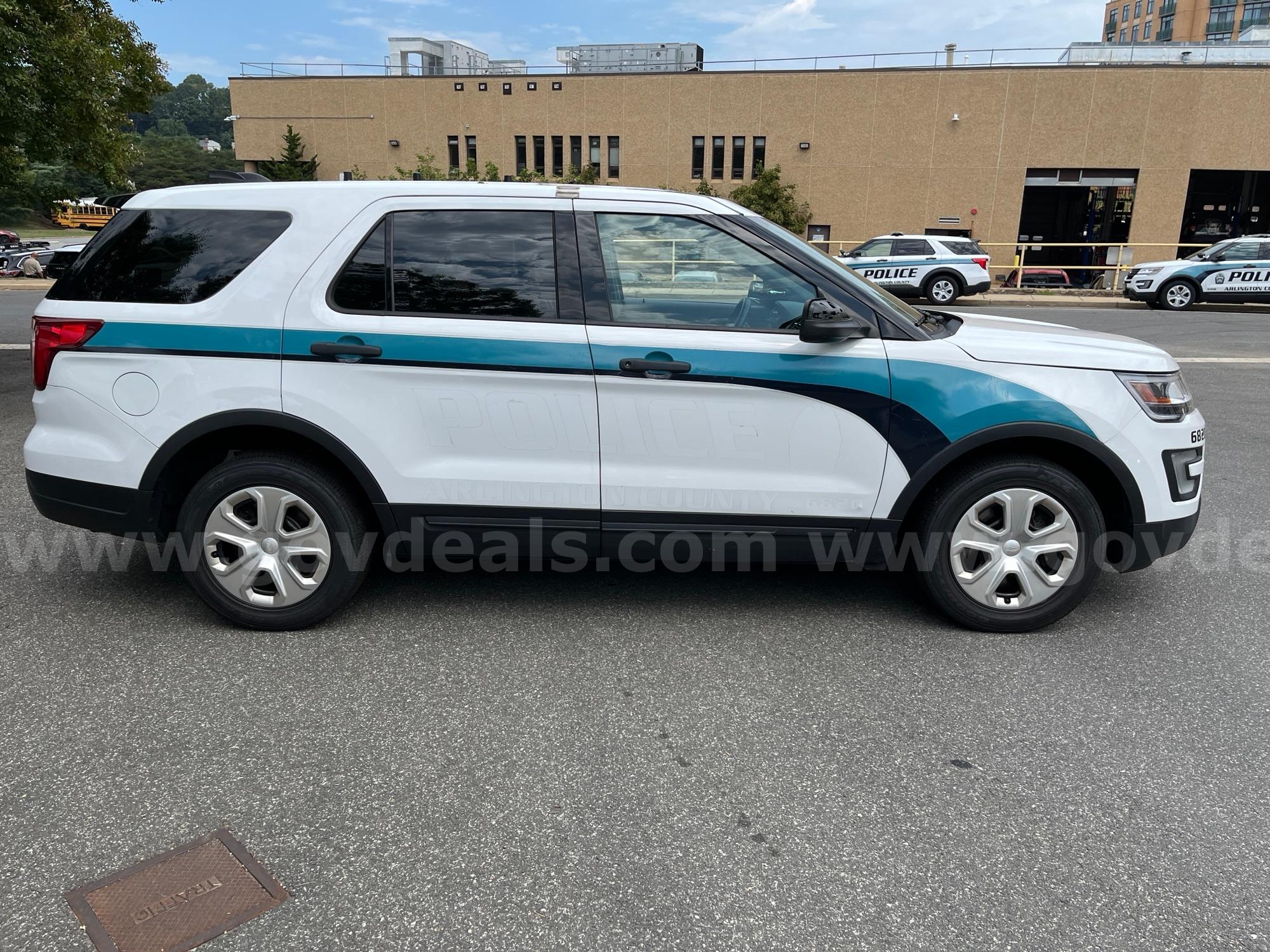 2018 Ford Explorer - Interceptor Utility Ford Explorer Government Surplus Auction - Photo #4