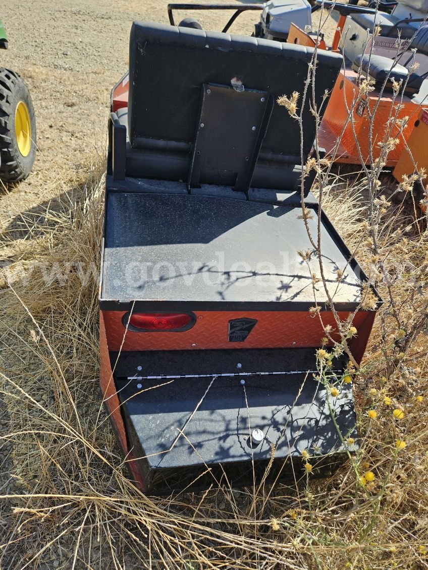 1999 Taylor Dunn Cart   Government Surplus Auction - Photo #4