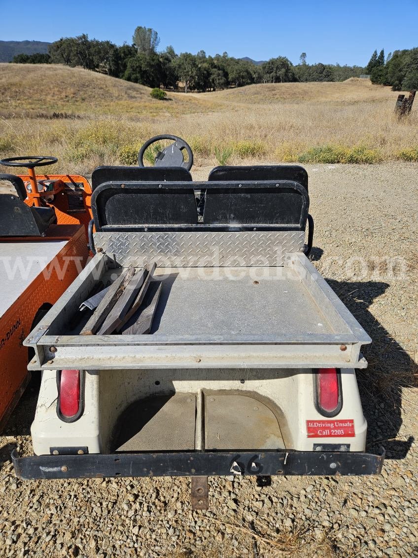 2006 Columbia Cart Freightliner M2 106 Government Surplus Auction - Photo #2