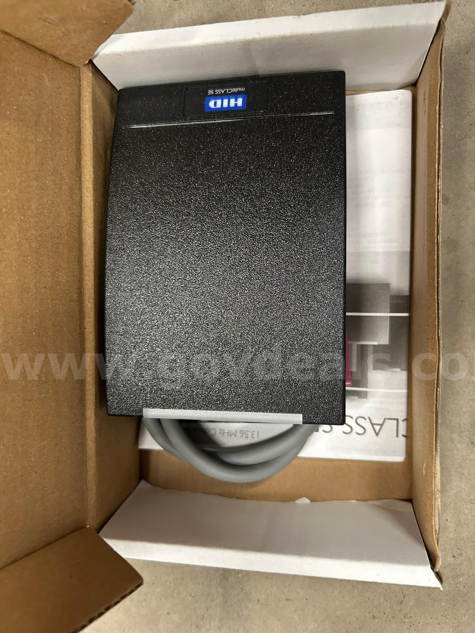 Lot of Switch Readers & Power Supplies   Government Surplus Auction - Photo #5