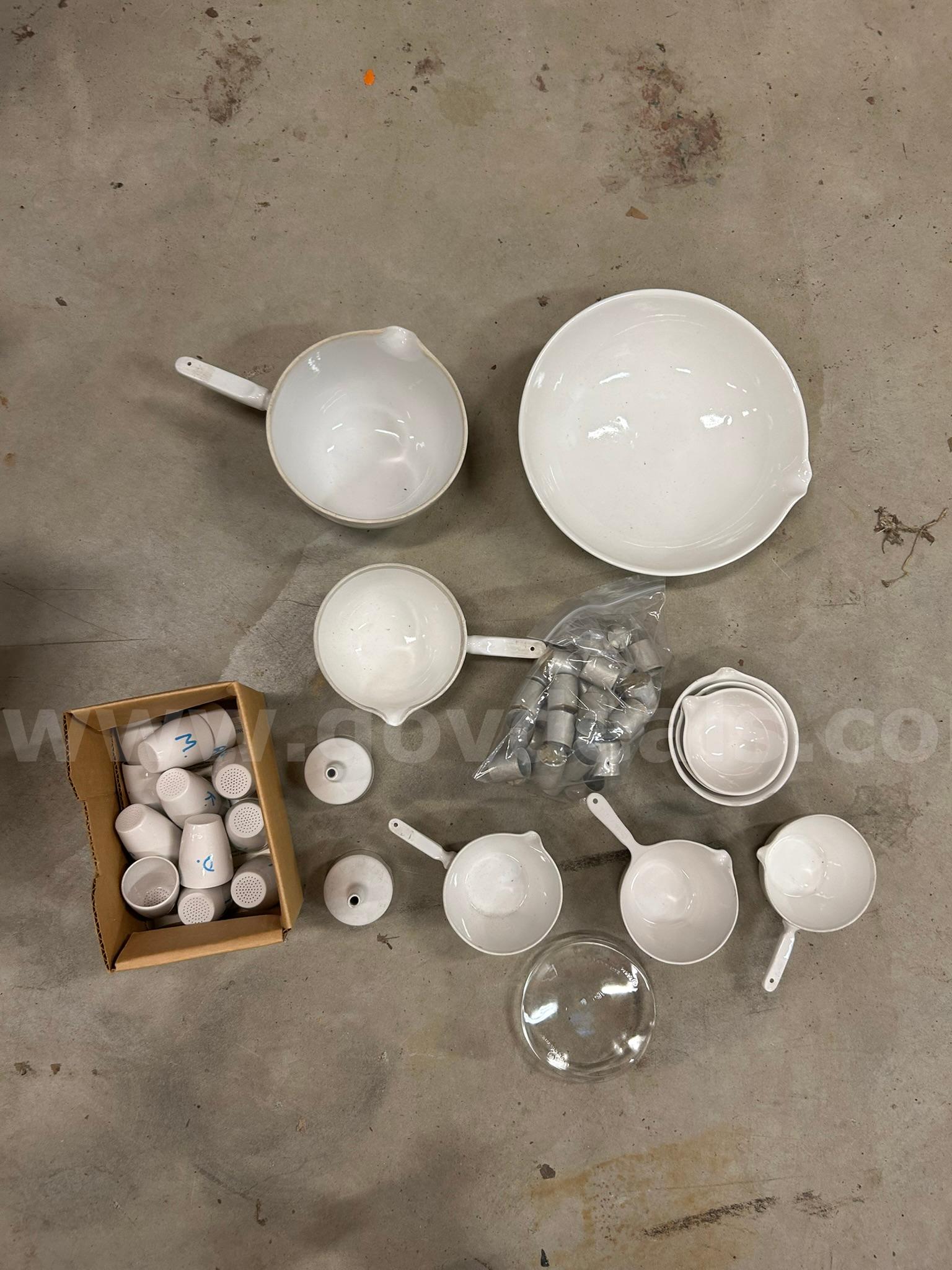 Lot of Porcelain Dishes   Government Surplus Auction - Primary Photo