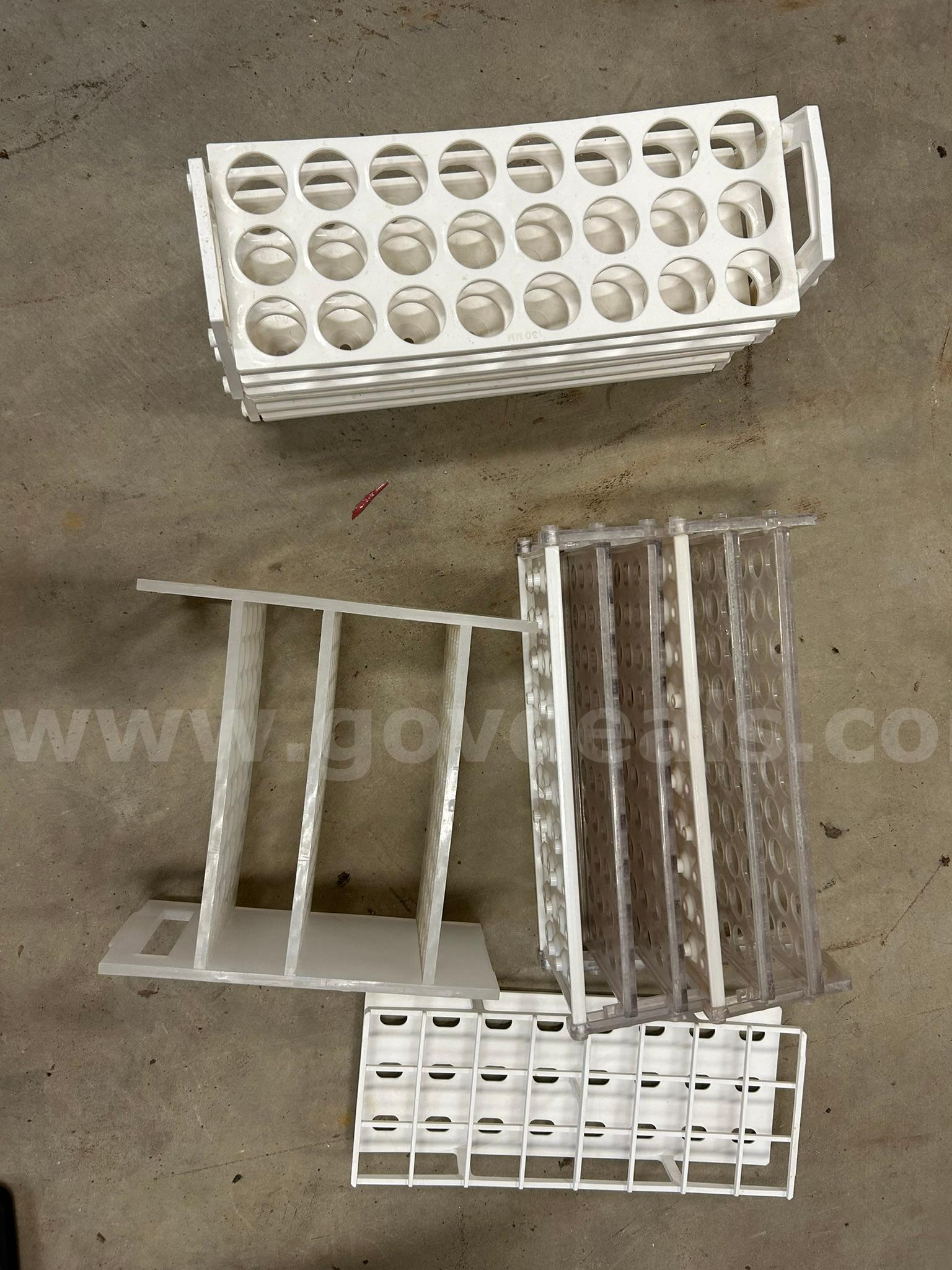 Lot of Test Tubes & Test Tube Racks   Government Surplus Auction - Photo #4