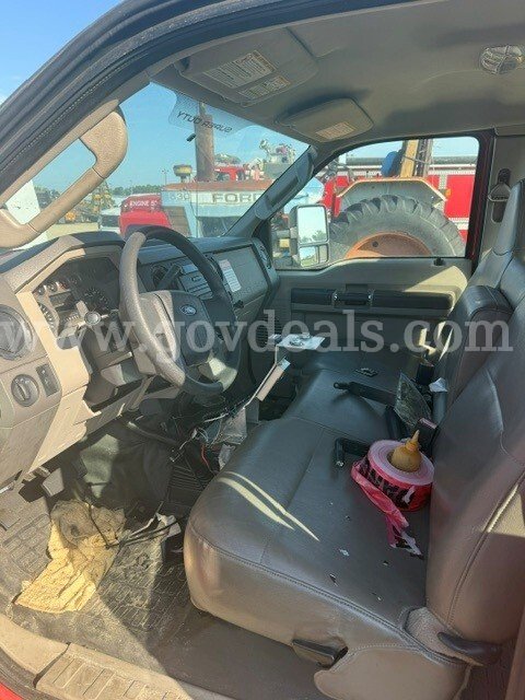 2008 Ford F-450 SD Ford F-450 Government Surplus Auction - Photo #3