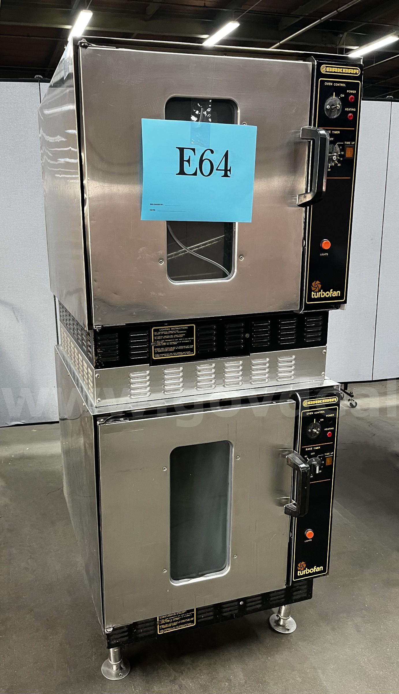 **** BAKBAR -TURBO FAN G32 DOUBLE GAS OVEN **** (I)   Government Surplus Auction - Primary Photo