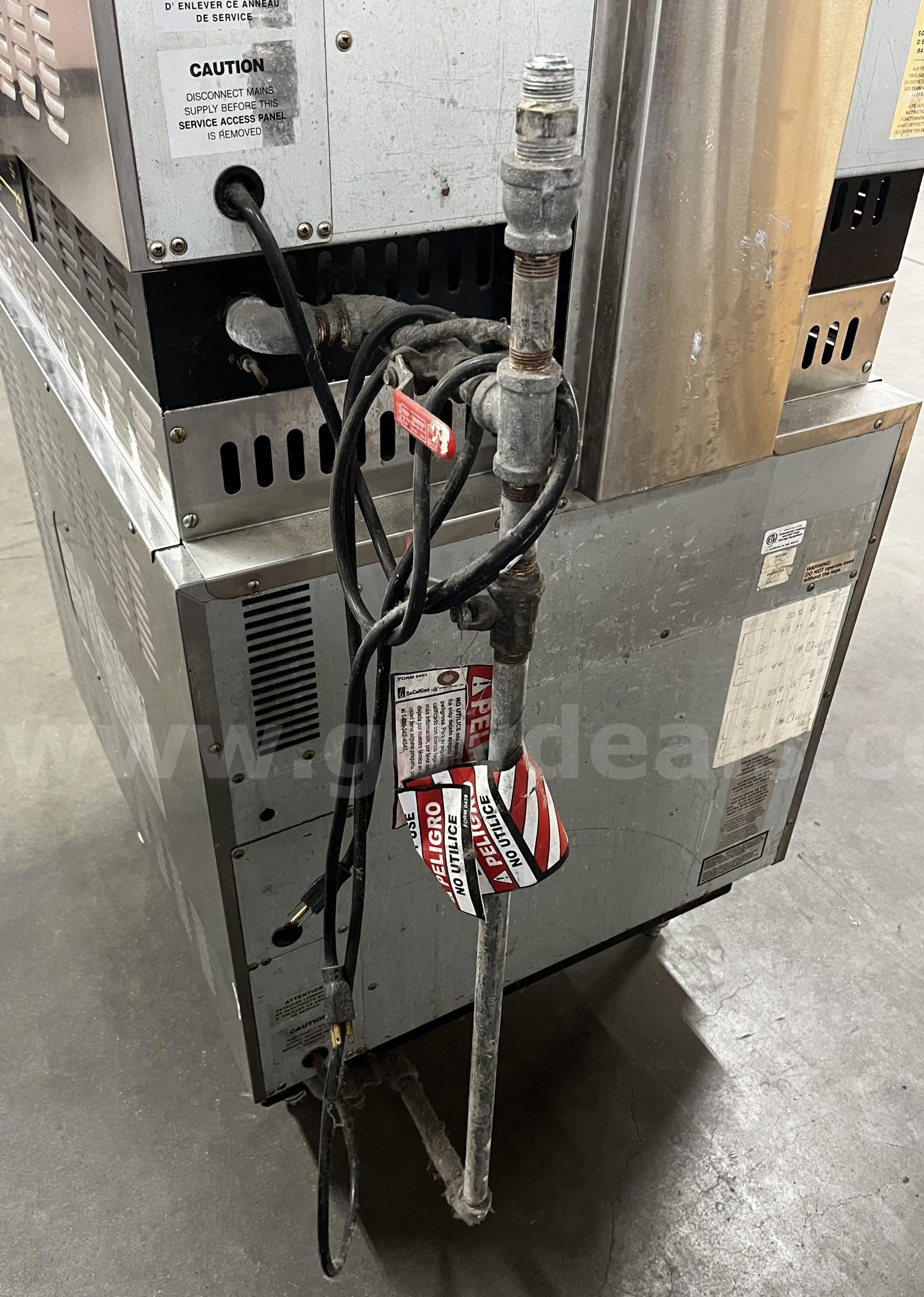 **** BAKBAR -TURBO FAN G32 DOUBLE GAS OVEN **** (I)   Government Surplus Auction - Photo #3