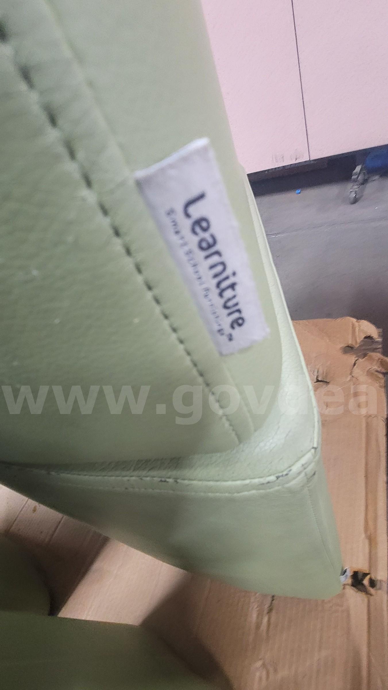 **** LEARNITURE GREEN UPHOLSTERED OTTOMANS **** (I)   Government Surplus Auction - Photo #6