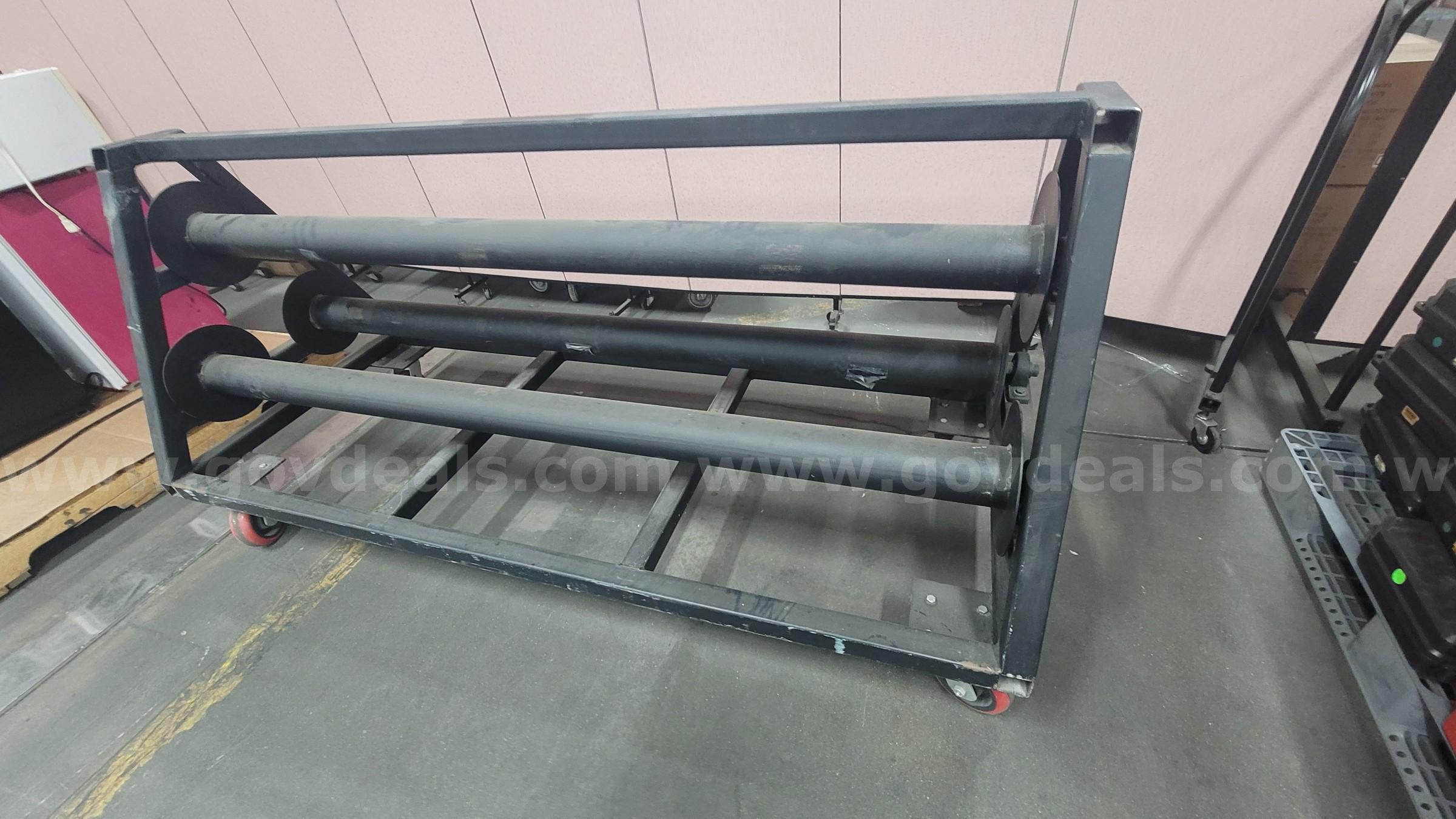 **** HEAVY DUTY MOBILE VINYL FLOOR STORAGE CART 6FT LONG **** (I)   Government Surplus Auction - Photo #2