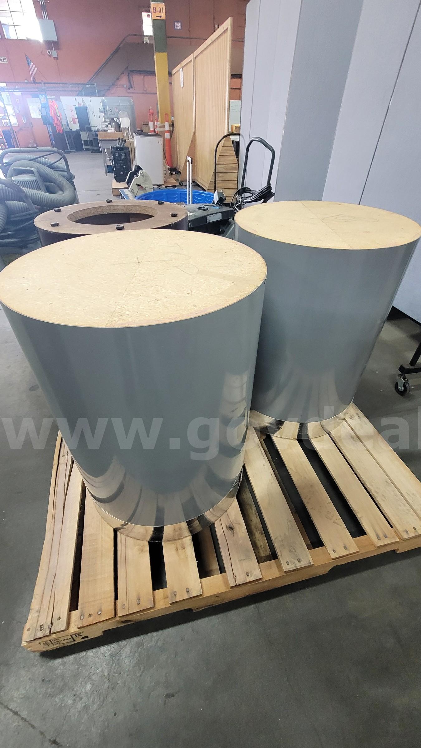 **** CYLINDRICAL DISPLAY PEDESTAL BY LOT **** (I)   Government Surplus Auction - Primary Photo
