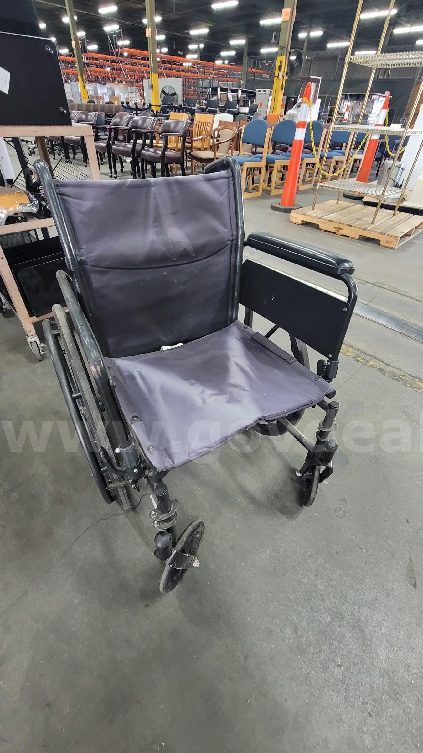 **** DRIVE MANUAL WHEELCHAIR **** (I)   Government Surplus Auction - Primary Photo