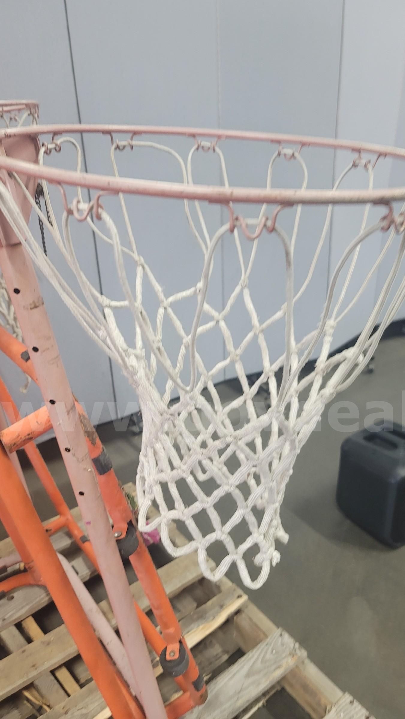 **** MULTI HOOP PORTABLE JUNIOR BASKETBALL STAND**** (I)   Government Surplus Auction - Photo #2