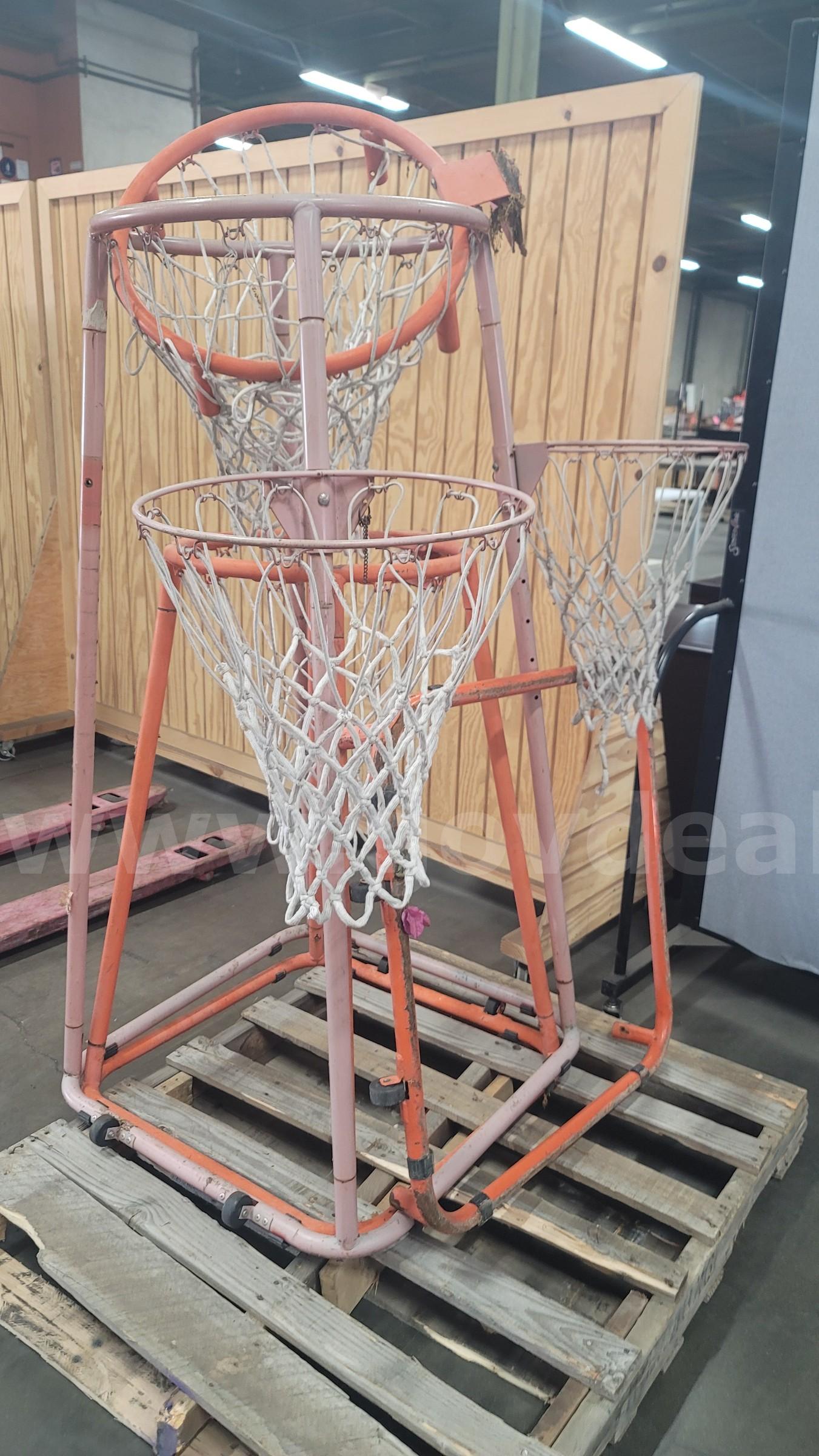 **** MULTI HOOP PORTABLE JUNIOR BASKETBALL STAND**** (I)   Government Surplus Auction - Photo #3