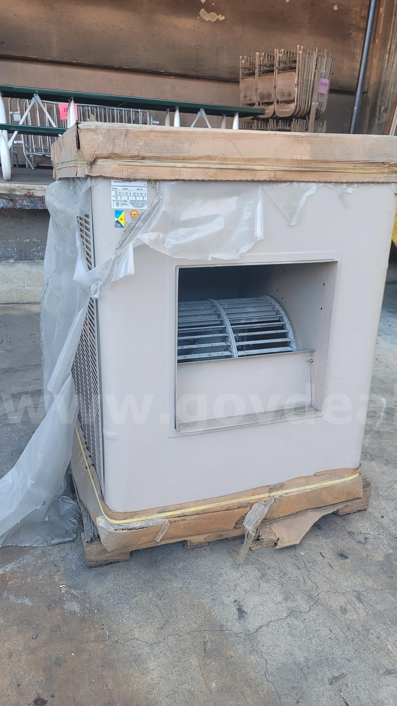 **** HVAC SIDE DRAFT SWAMP COOLER **** (Y)   Government Surplus Auction - Primary Photo