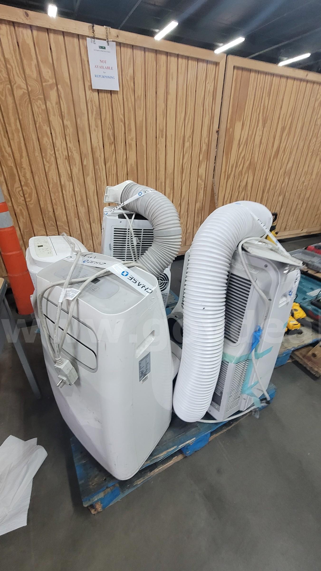 ****ASSORTED PORTABLE AC UNIT 4 IN A LOT **** (I)   Government Surplus Auction - Photo #3