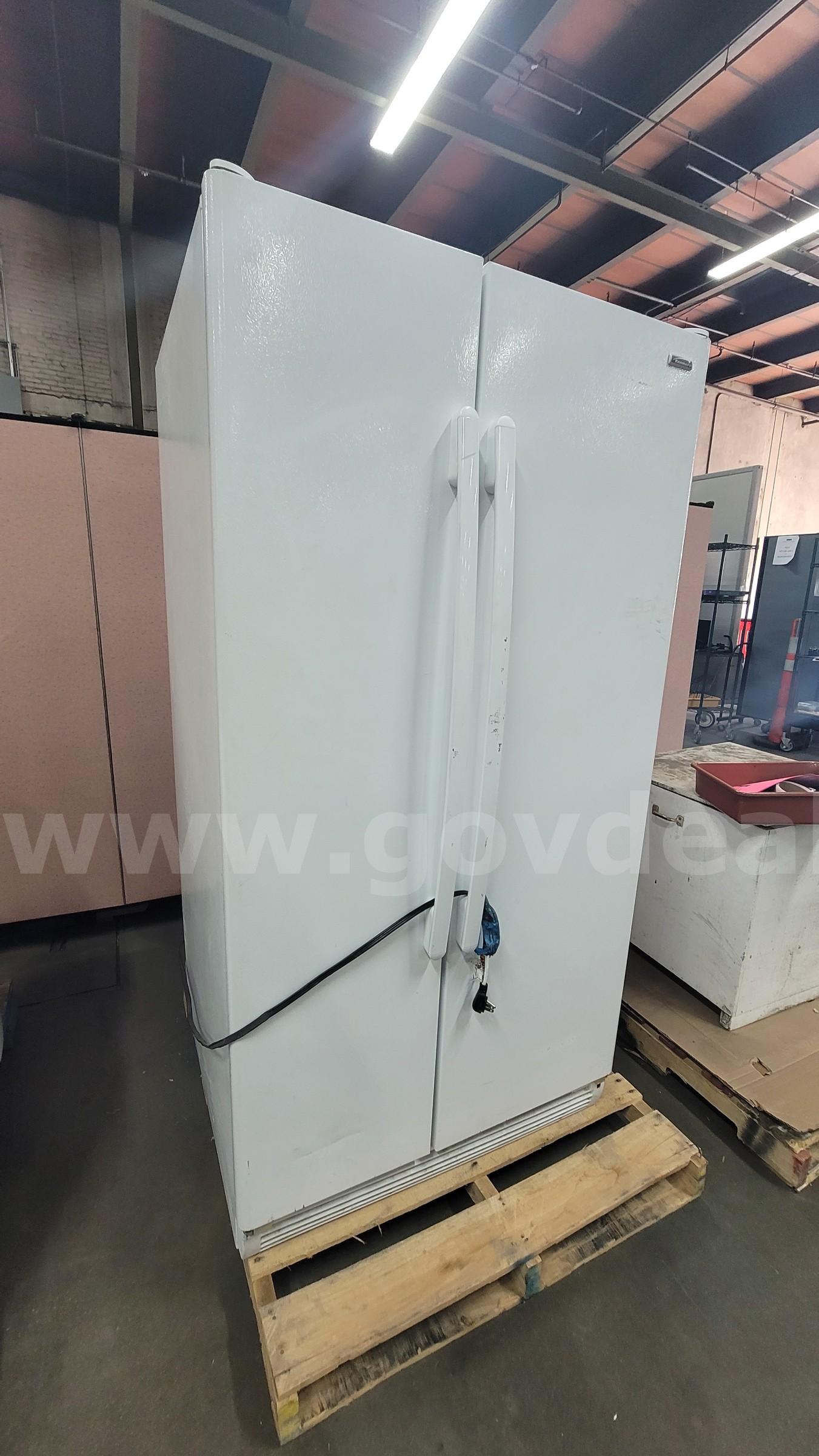 ****KENMORE DOUBLE DOOR HOME REFRIGERATOR **** (I)   Government Surplus Auction - Photo #2