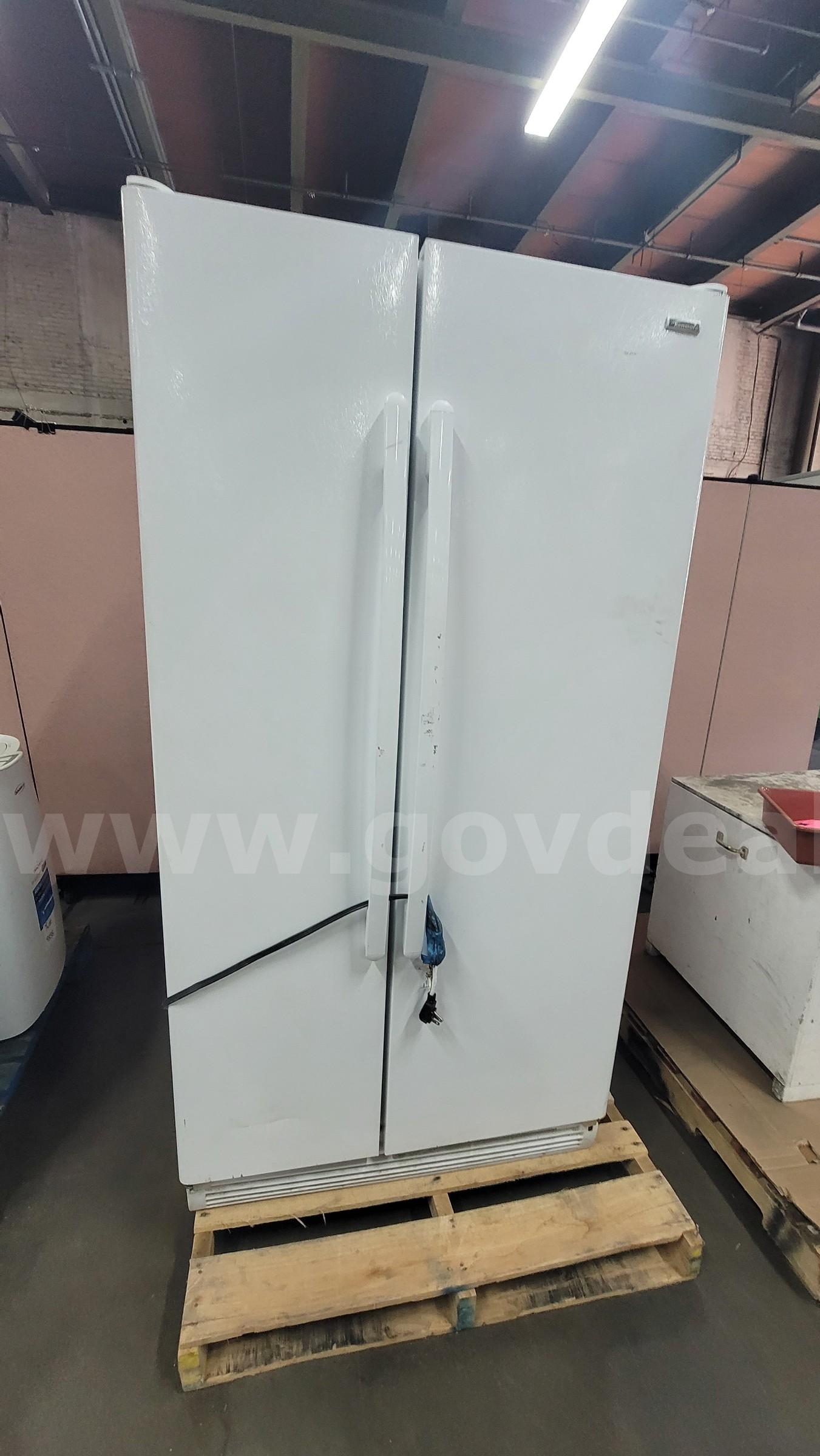 ****KENMORE DOUBLE DOOR HOME REFRIGERATOR **** (I)   Government Surplus Auction - Photo #4