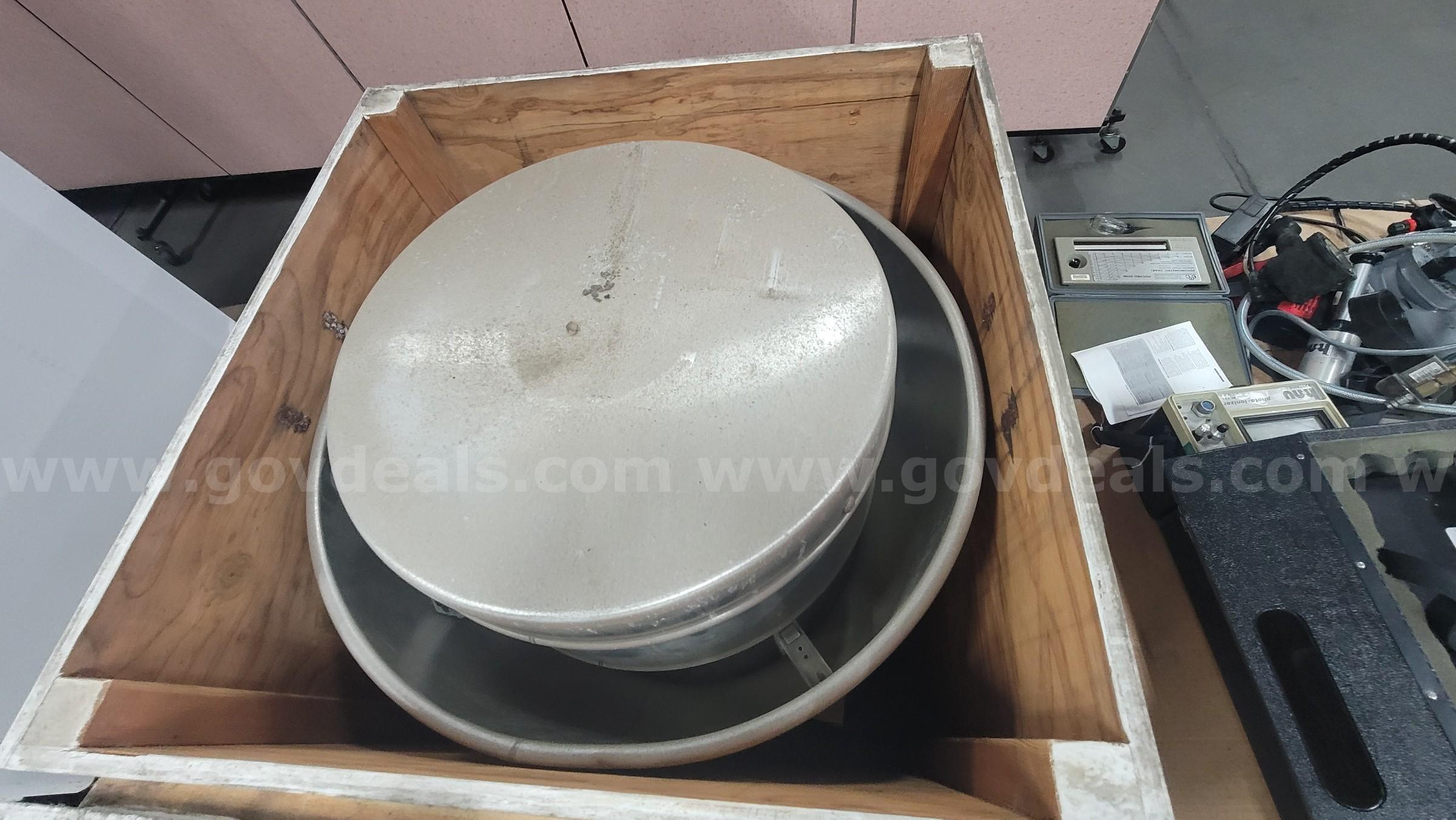 ****GREENHECK CUE-100 EXHAUST FAN**** (I) Honda 100 Government Surplus Auction - Photo #3