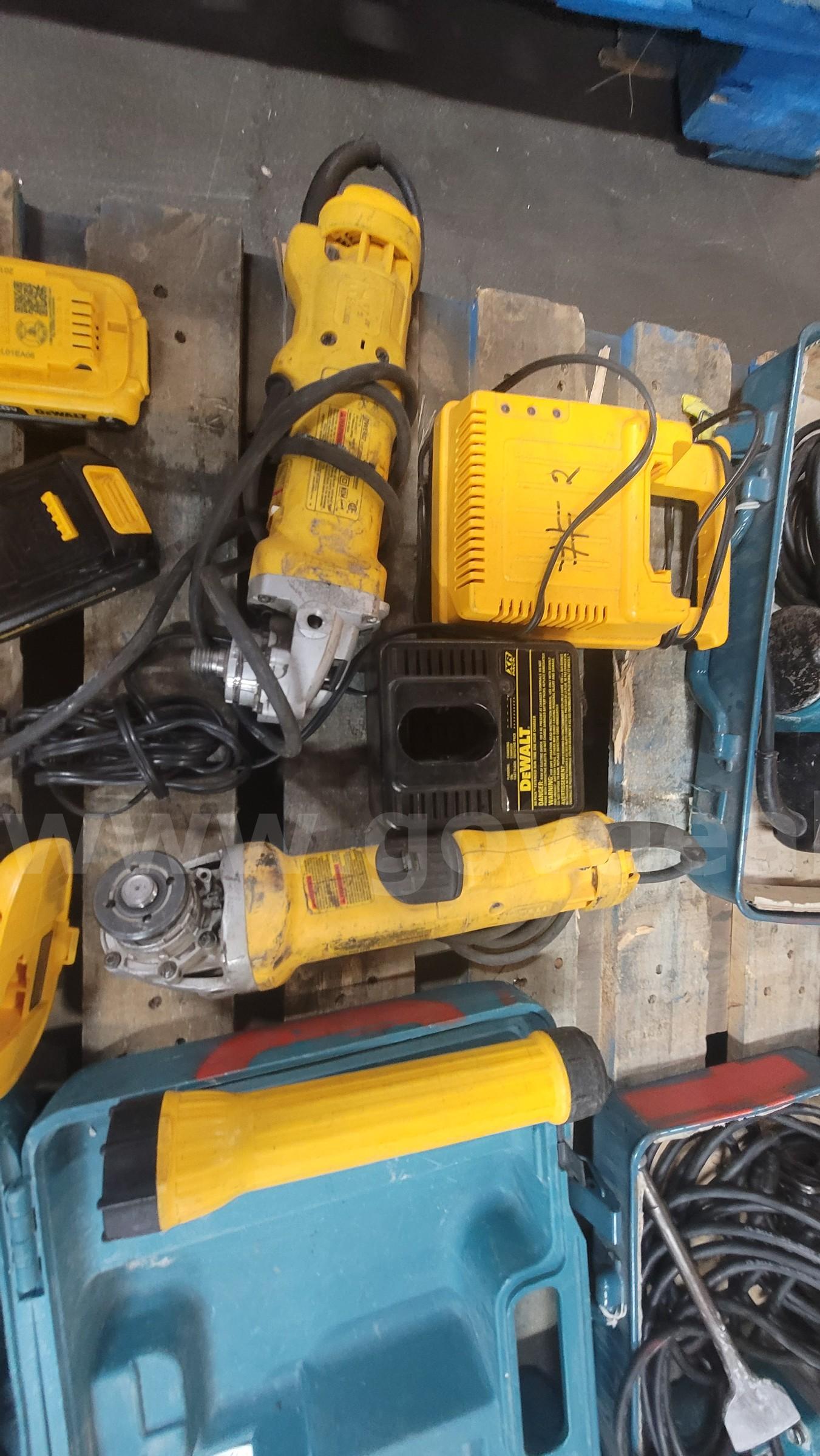 **** ASSORTED POWER TOOLS BY LOT **** (I) Honda Pilot Government Surplus Auction - Photo #5