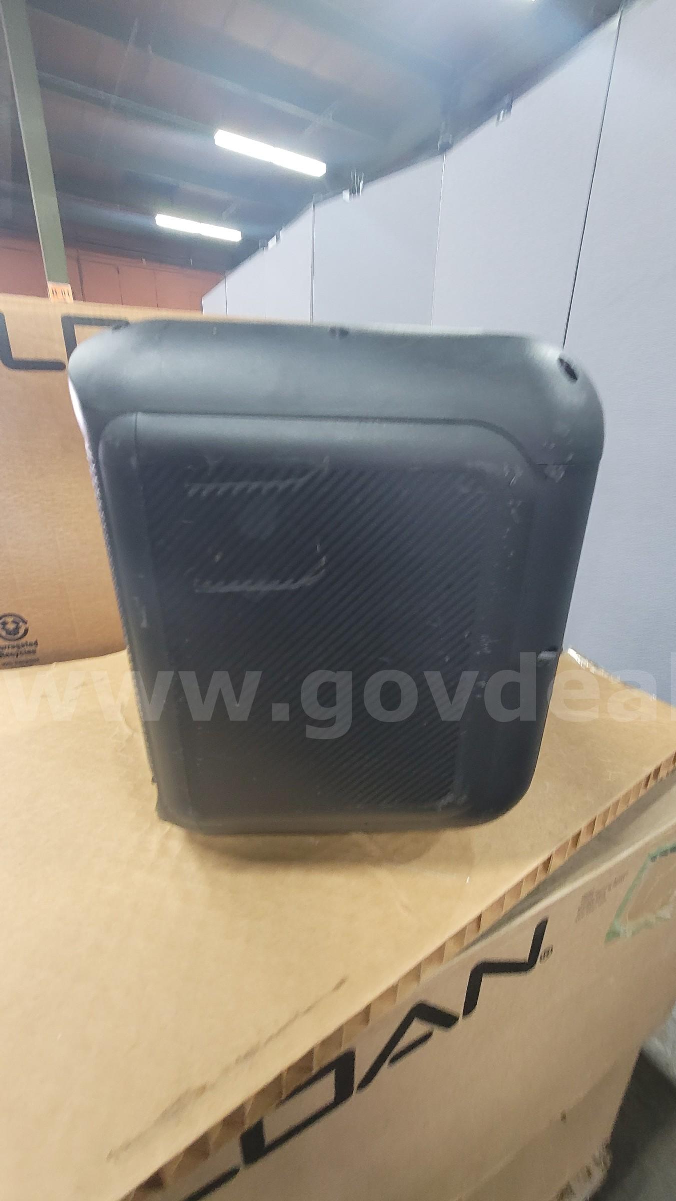 **** FOL PORTABLE BLUETOOTH SPEAKER*** (I) Honda Pilot Government Surplus Auction - Photo #4