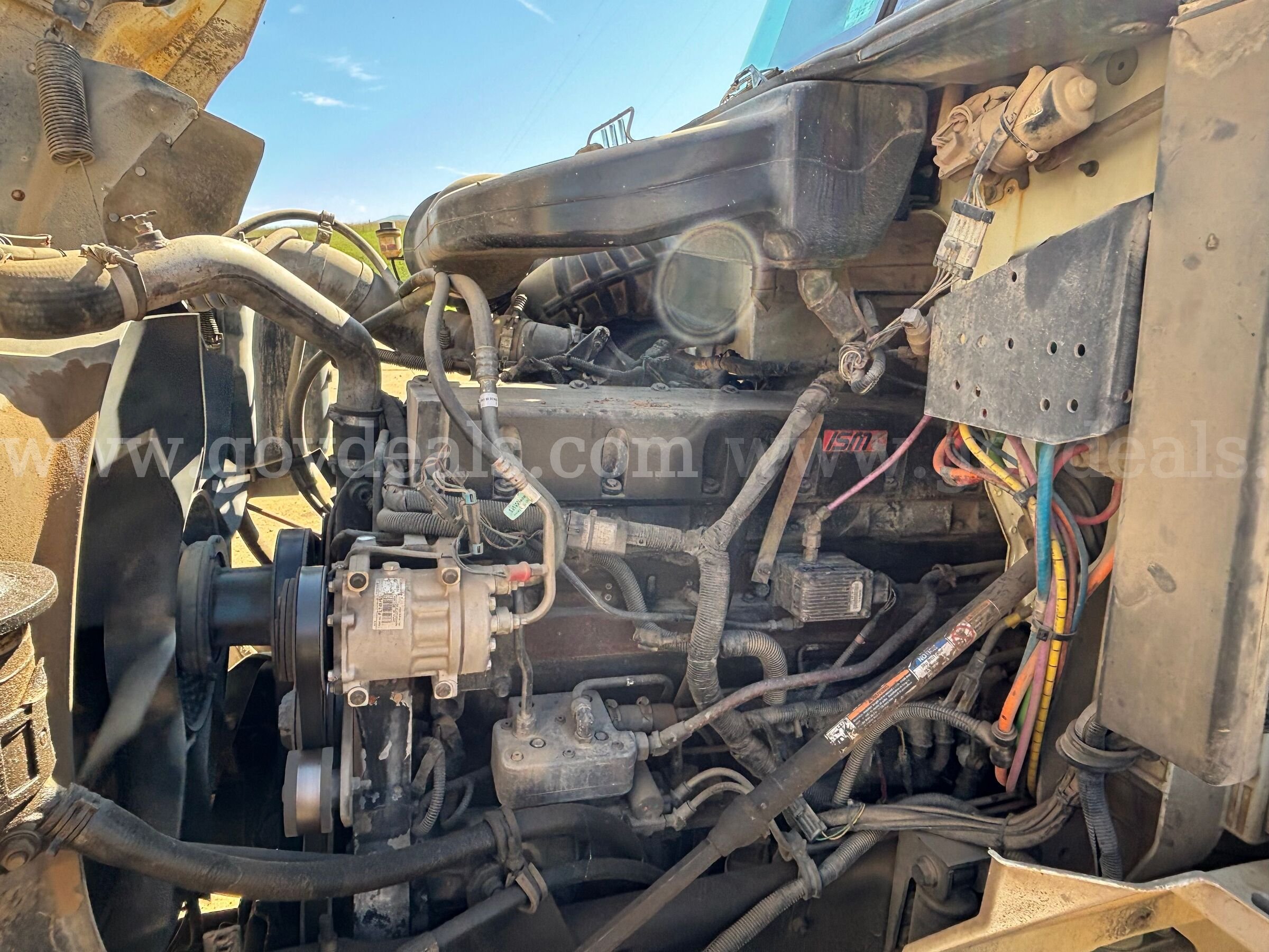 2006 International 9200i Truck Tractor International 9200i Government Surplus Auction - Photo #6