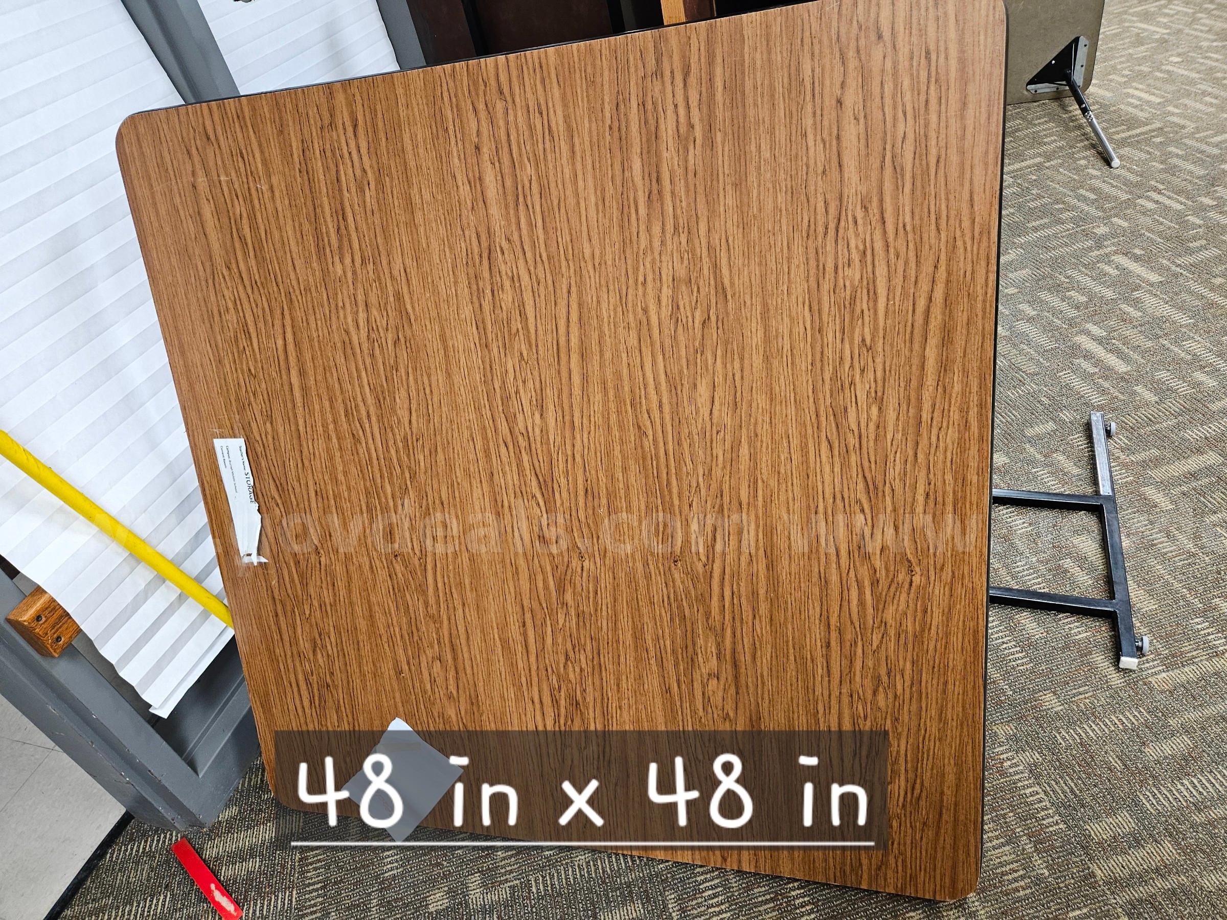 GREAT TABLE for crafts, card table, dining table   Government Surplus Auction - Primary Photo