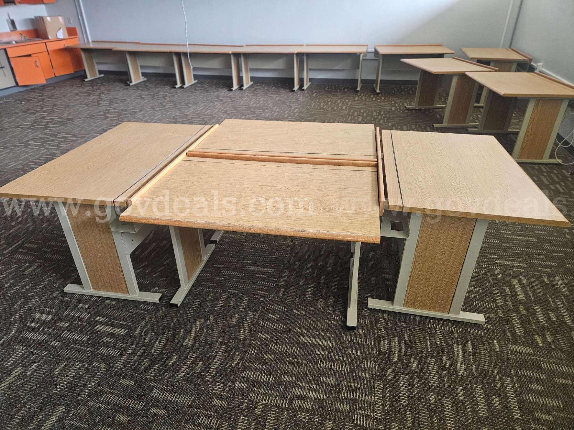 $10 each Training Tables 4 each School Surplus #3 Desk - Metal base and woo  Government Surplus Auction - Photo #3