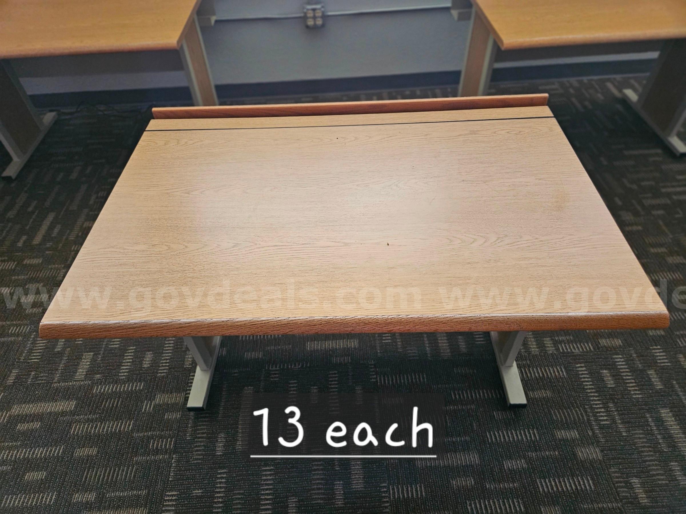 $10 each Training Tables 4 each School Surplus #3 Desk - Metal base and woo  Government Surplus Auction - Photo #6