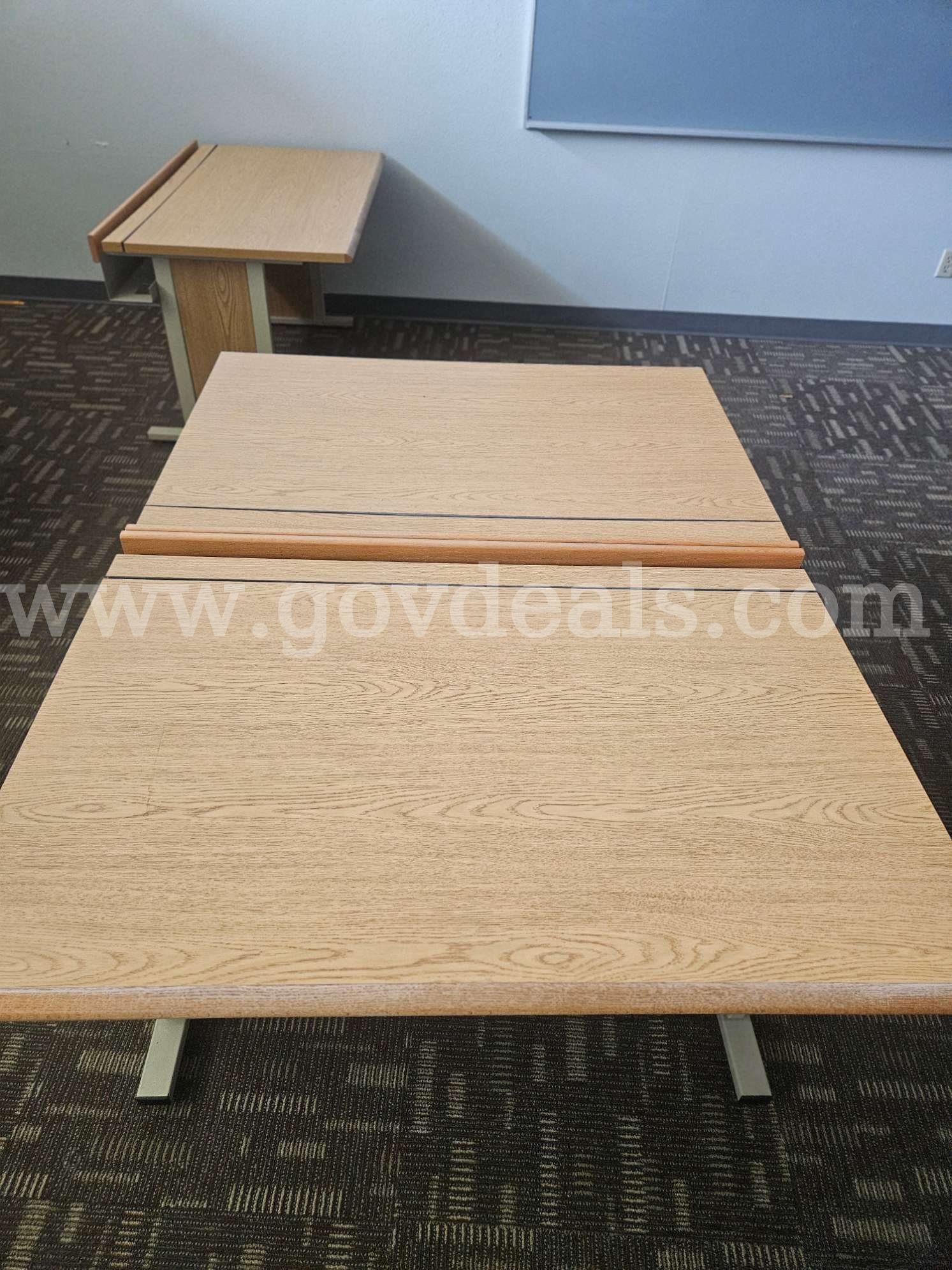 $10 Training Tables 1 each School Surplus #4 Desk - Metal base and woo  Government Surplus Auction - Photo #2