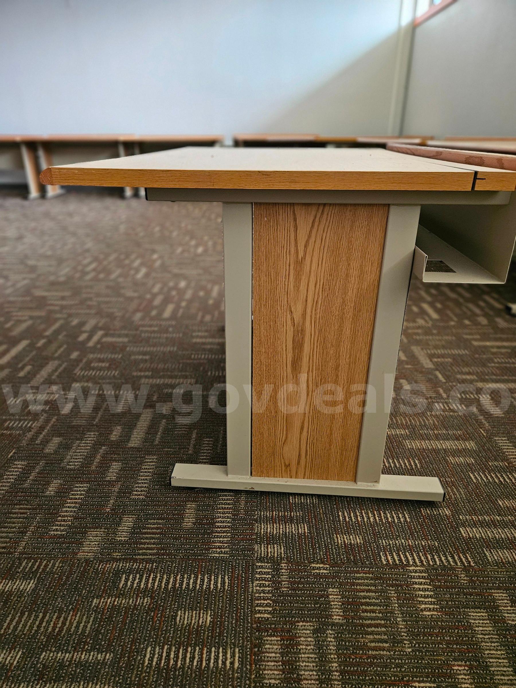 $10 each Training Tables 4 each  School Surplus #1 Desk - Metal base and woo  Government Surplus Auction - Photo #6