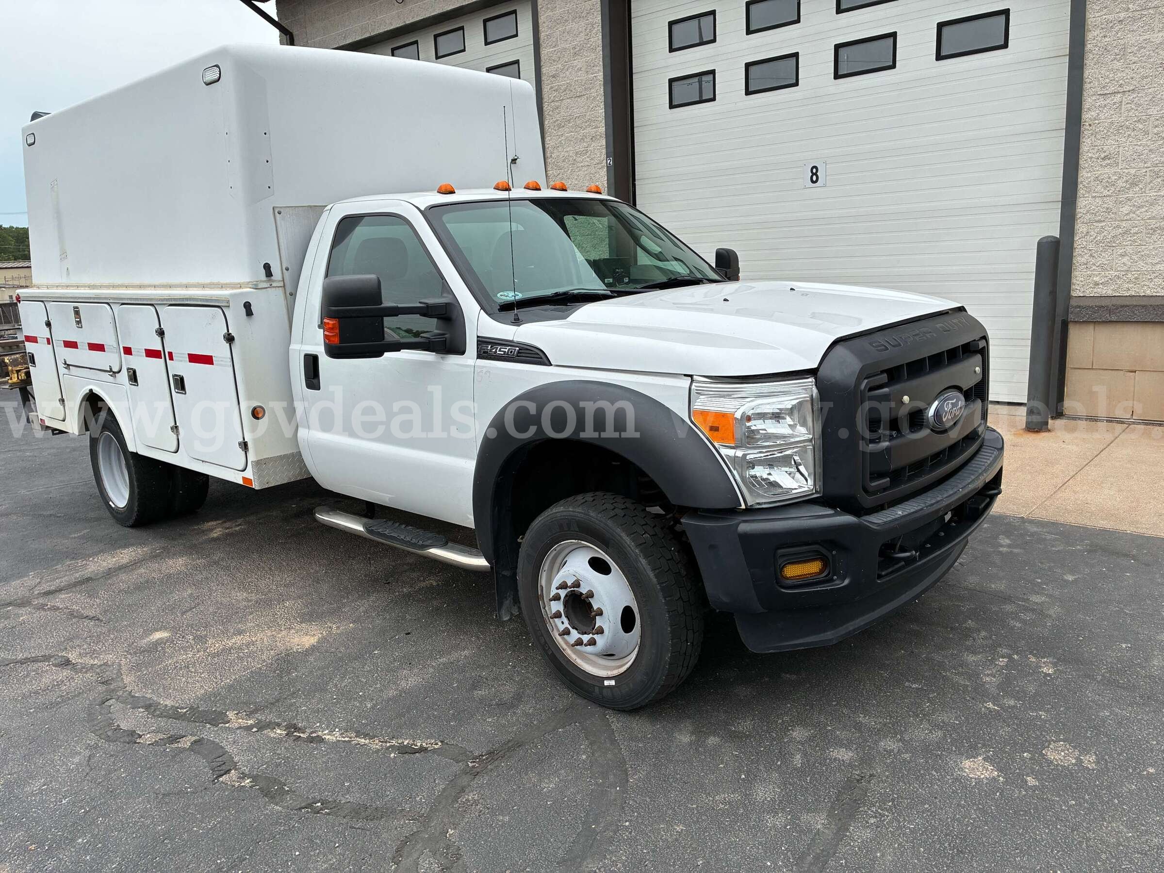 2015 Ford F-450 SD Ford F-450 Government Surplus Auction - Photo #4