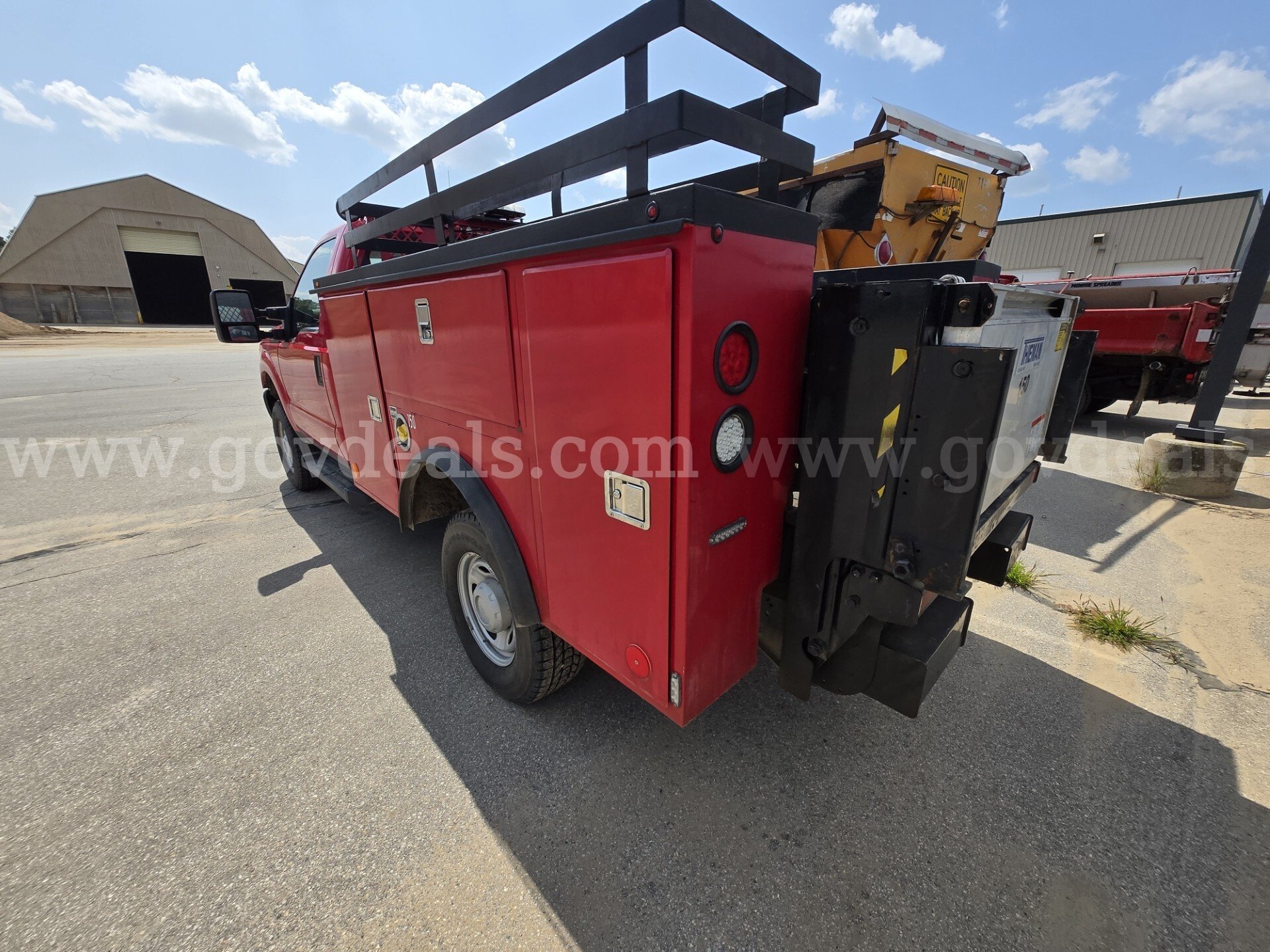 2014 Ford F-250 SD XL 4WD Ford F-250 Government Surplus Auction - Photo #6