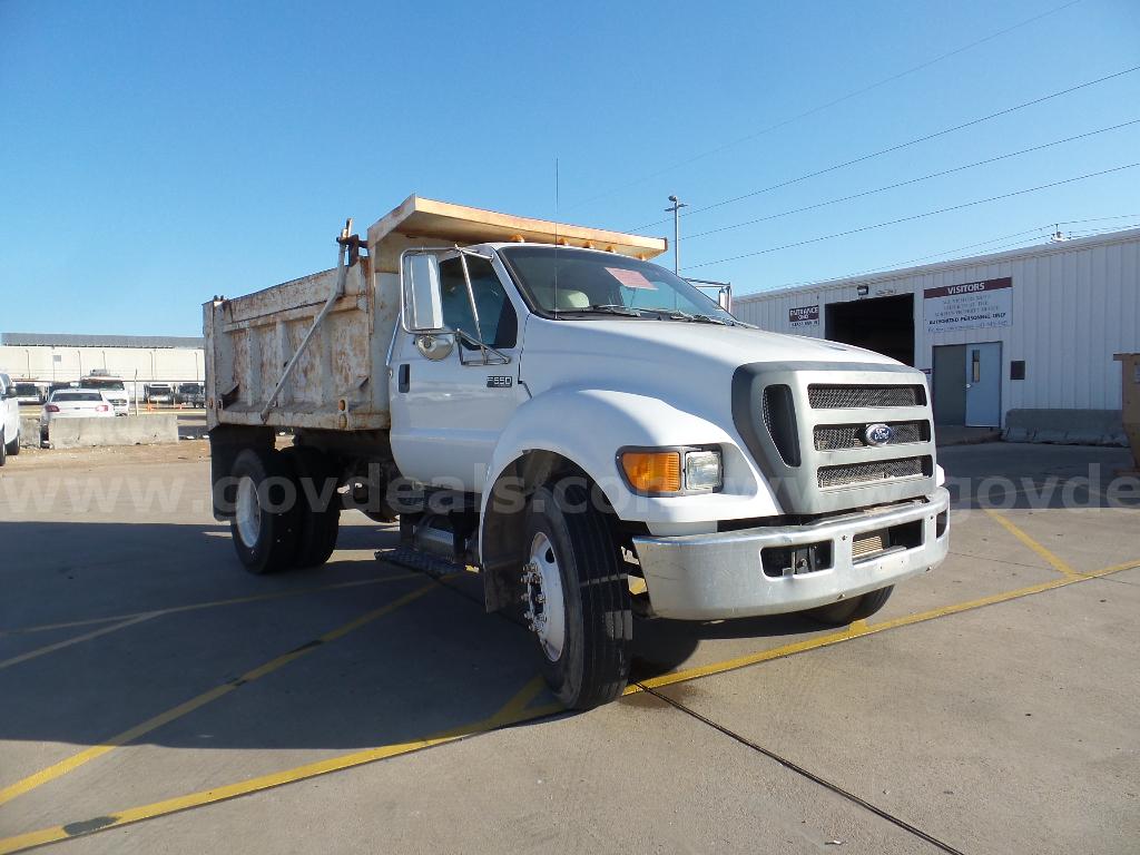 2008 FORD F-650 Ford 650 Government Surplus Auction - Photo #2
