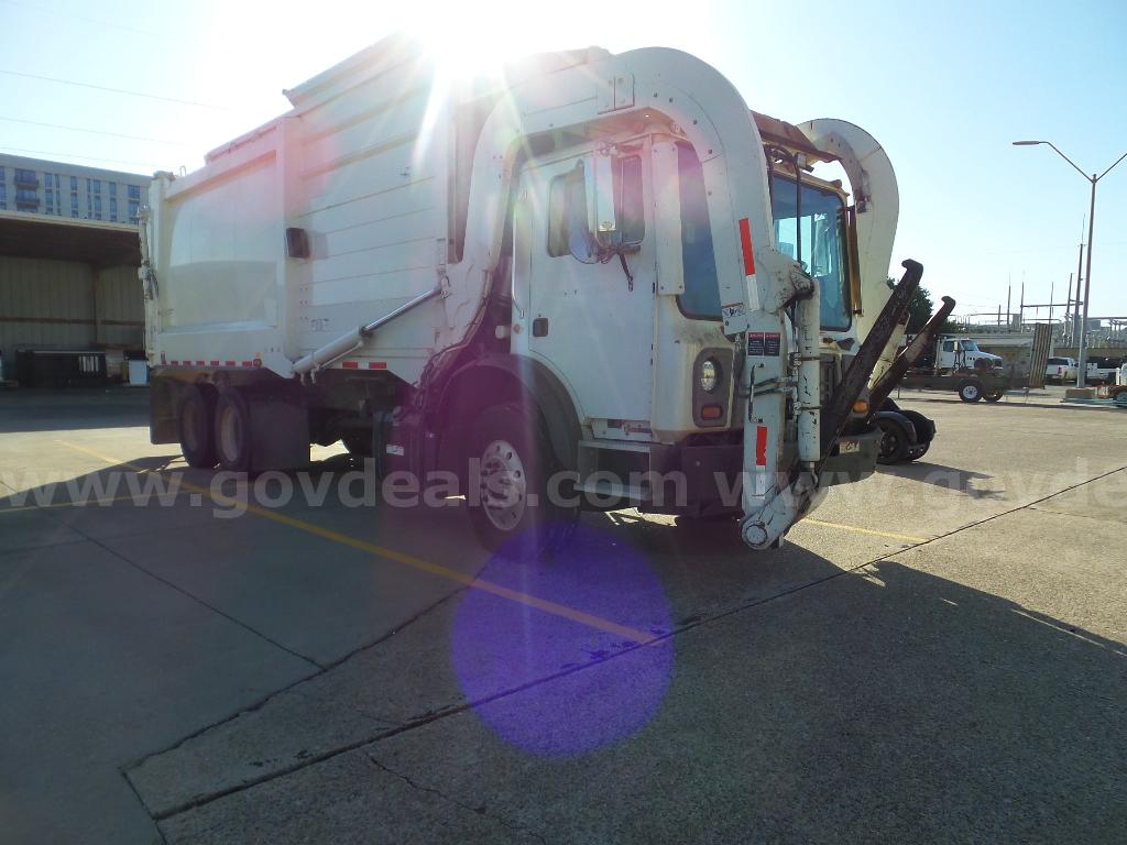 2020 Mack Terrapro Mack Terrapro Government Surplus Auction - Photo #2
