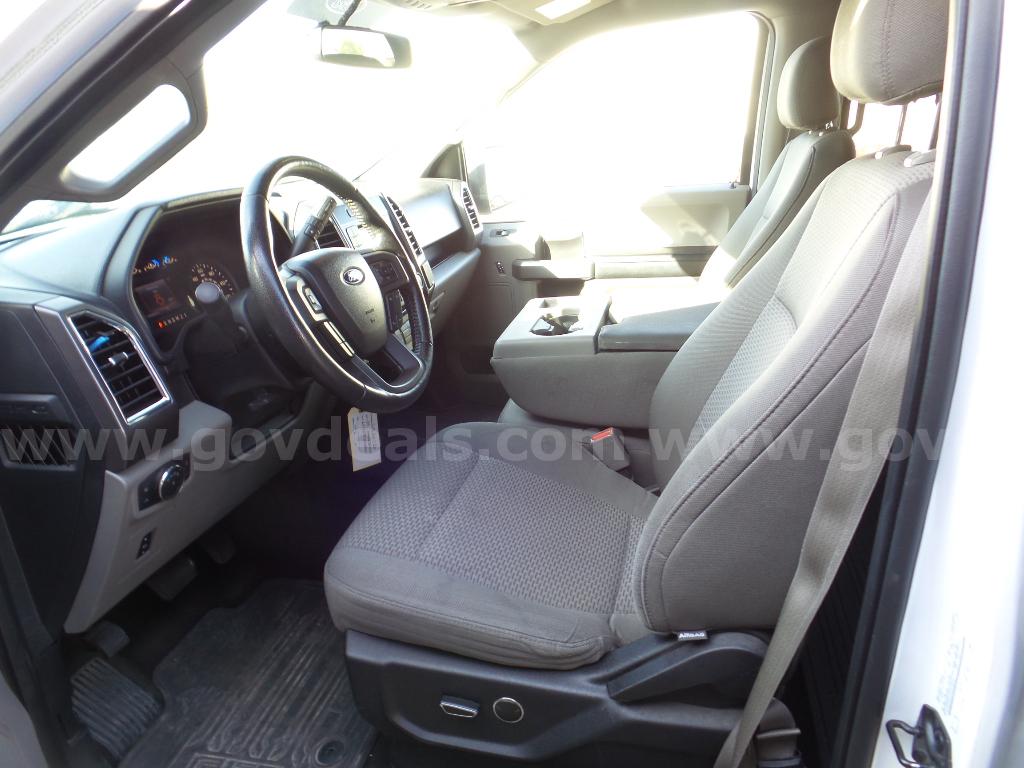 2015 Ford F-150 XLT SuperCrew 5.5-ft. Bed 2WD Ford F-150 Government Surplus Auction - Photo #5