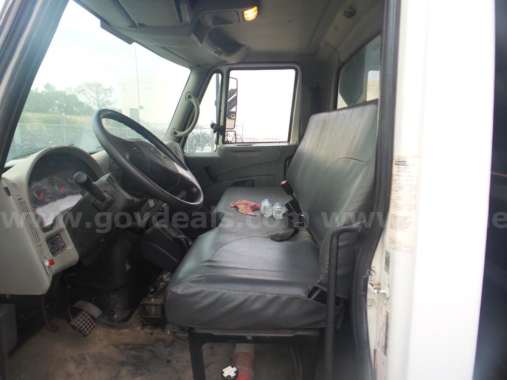 2010 International 4300 International 4300 Government Surplus Auction - Photo #5
