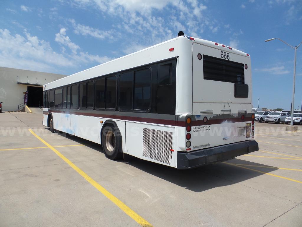 Gillig Refurbis Gillig G27D102N4 Government Surplus Auction - Photo #4