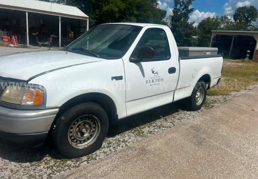 1997 Ford F-150 Ford F-150 Government Surplus Auction - Primary Photo