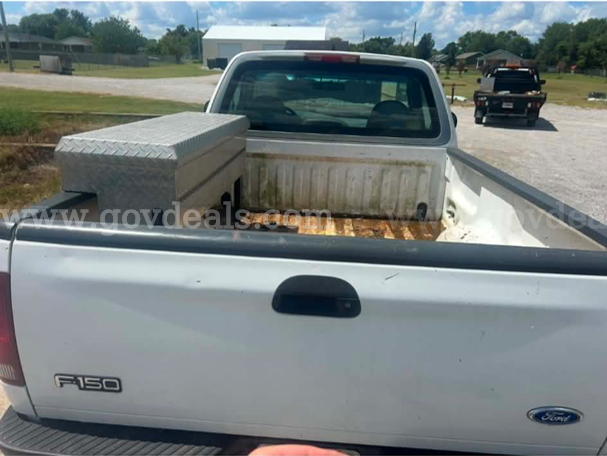 1997 Ford F-150 Ford F-150 Government Surplus Auction - Photo #2