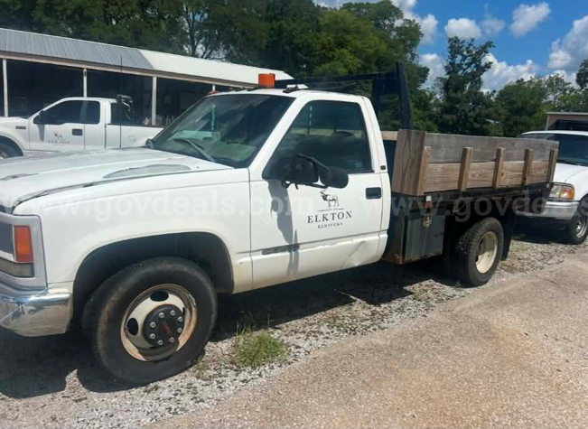1999 GMC Sierra Classic 3500 GMC Sierra Government Surplus Auction - Primary Photo