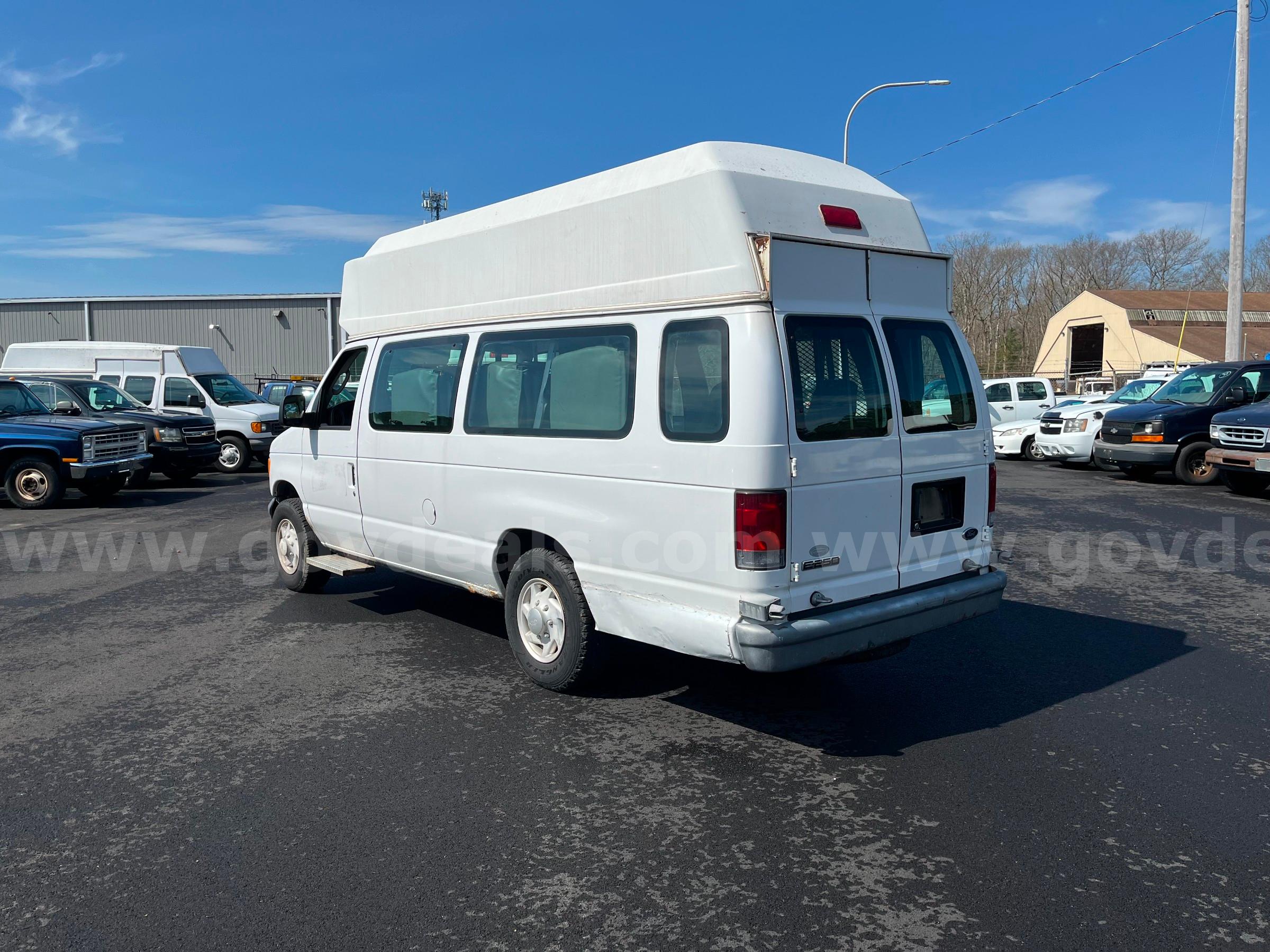 2006 Ford Econoline Ford Econoline Government Surplus Auction - Photo #5